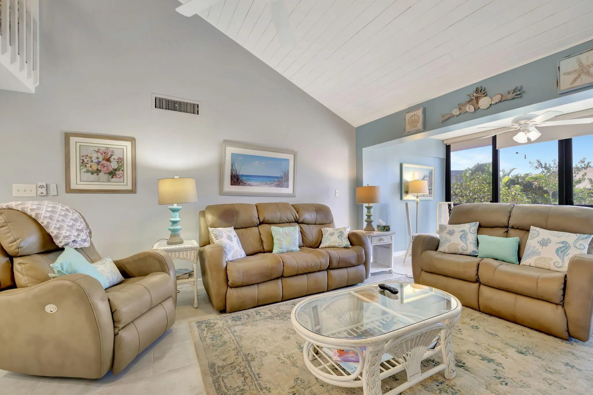 2400 S Ocean Drive, #3128