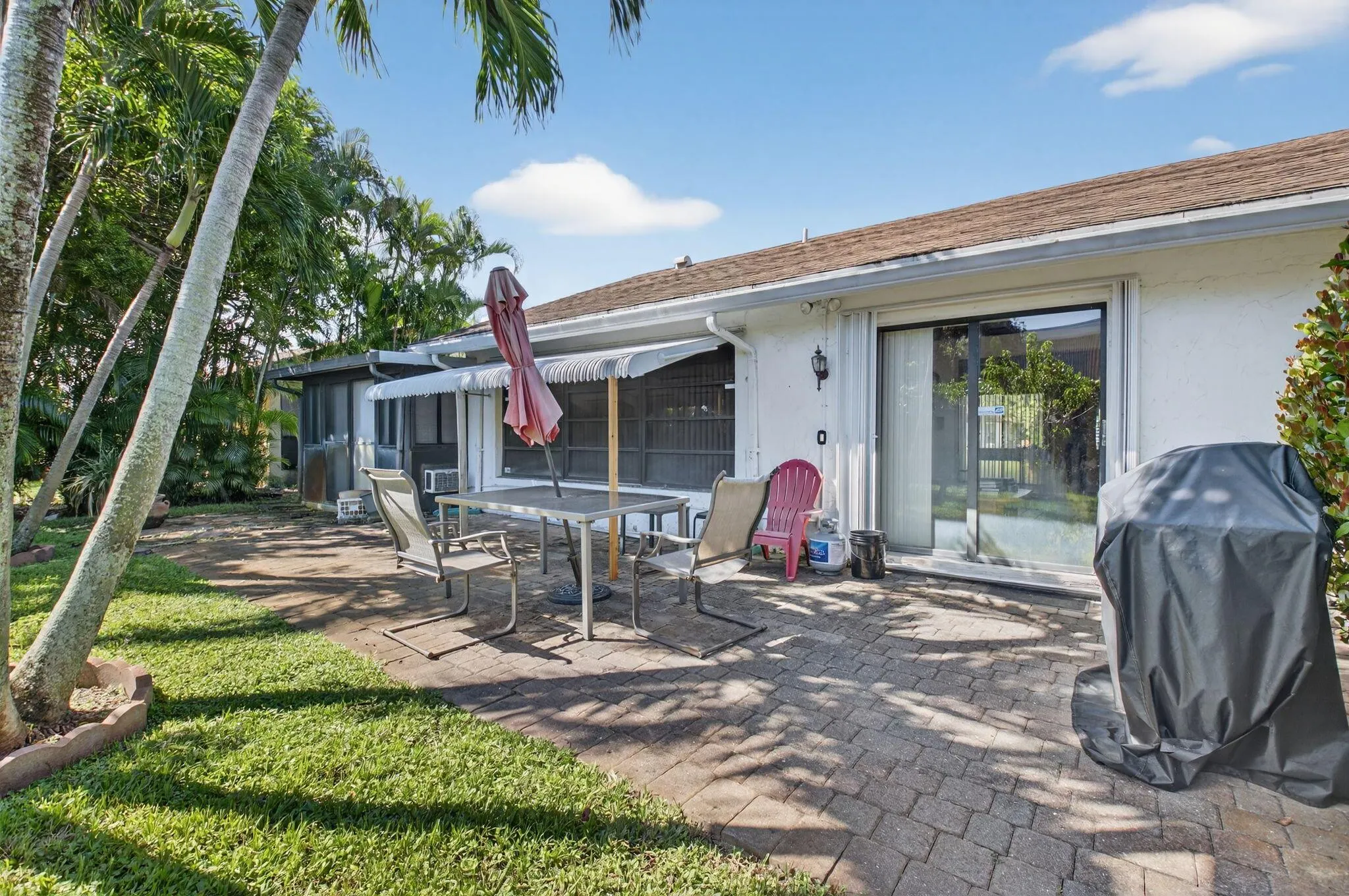 14888 Sunnyview Lane