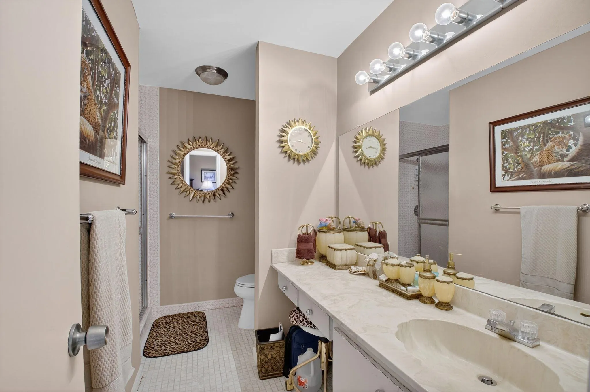14888 Sunnyview Lane