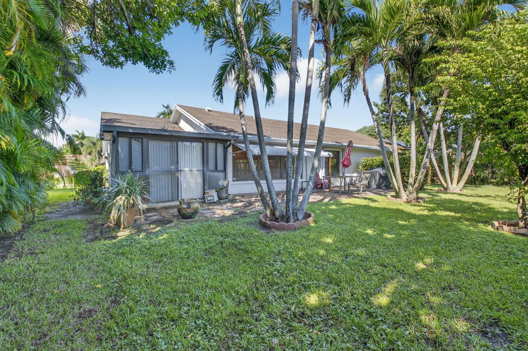 14888 Sunnyview Lane