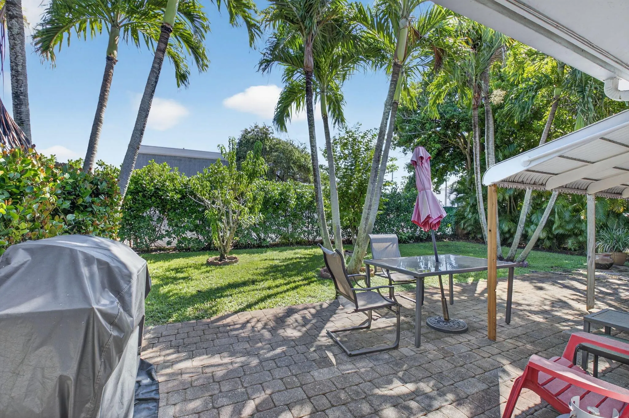 14888 Sunnyview Lane