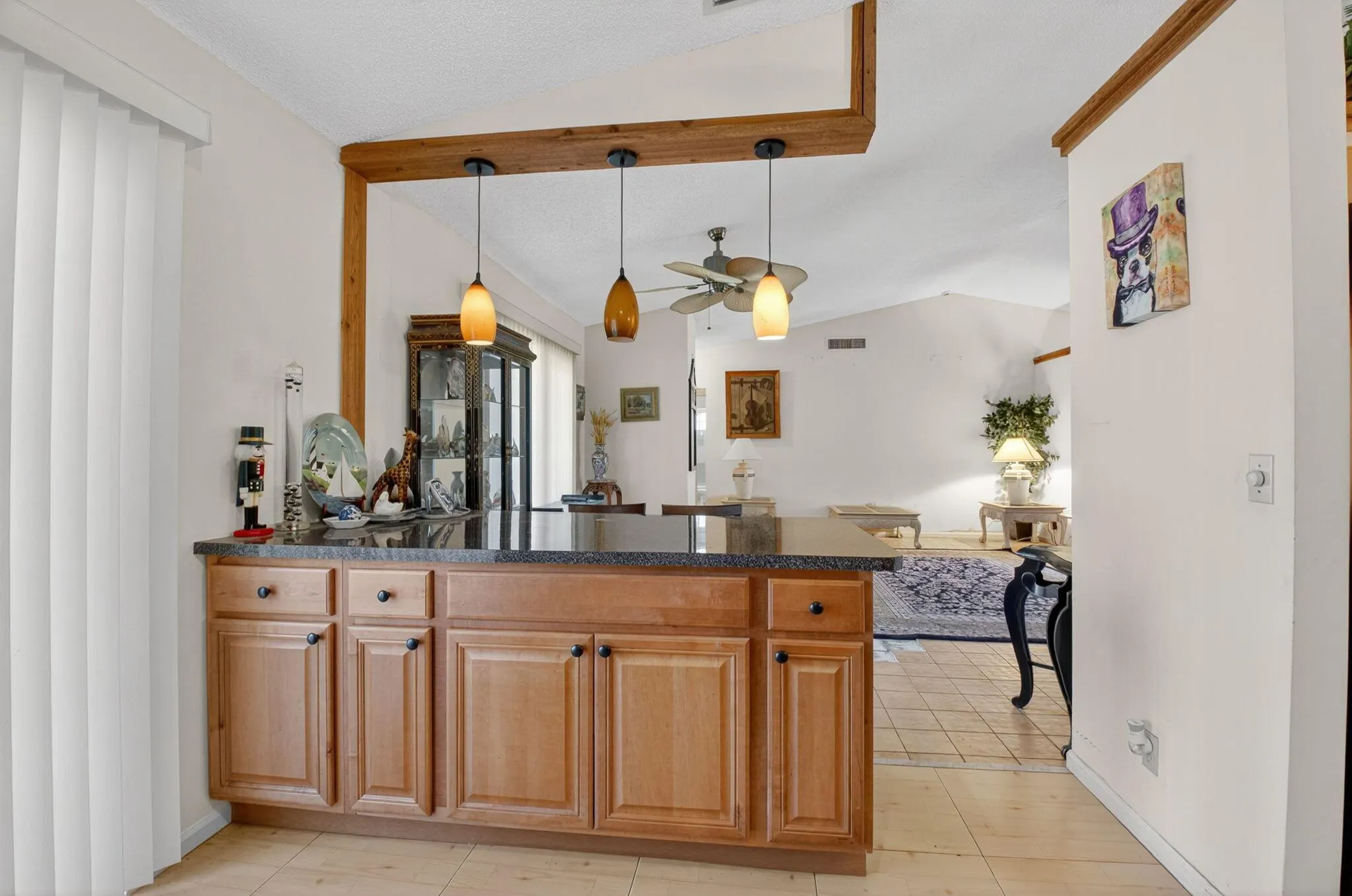 14888 Sunnyview Lane
