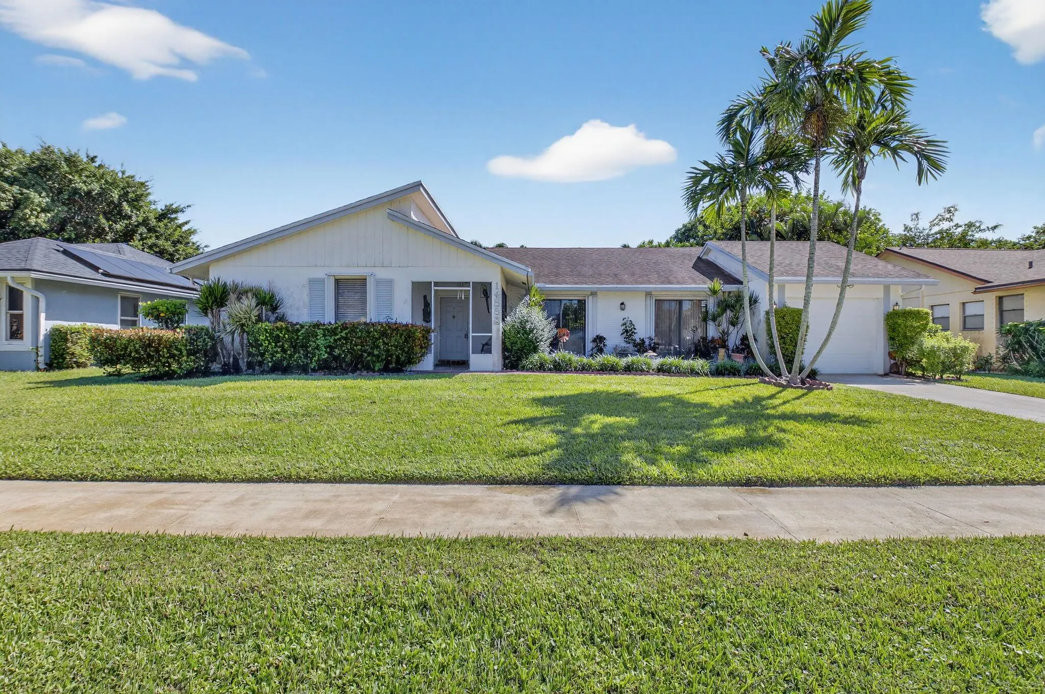 14888 Sunnyview Lane