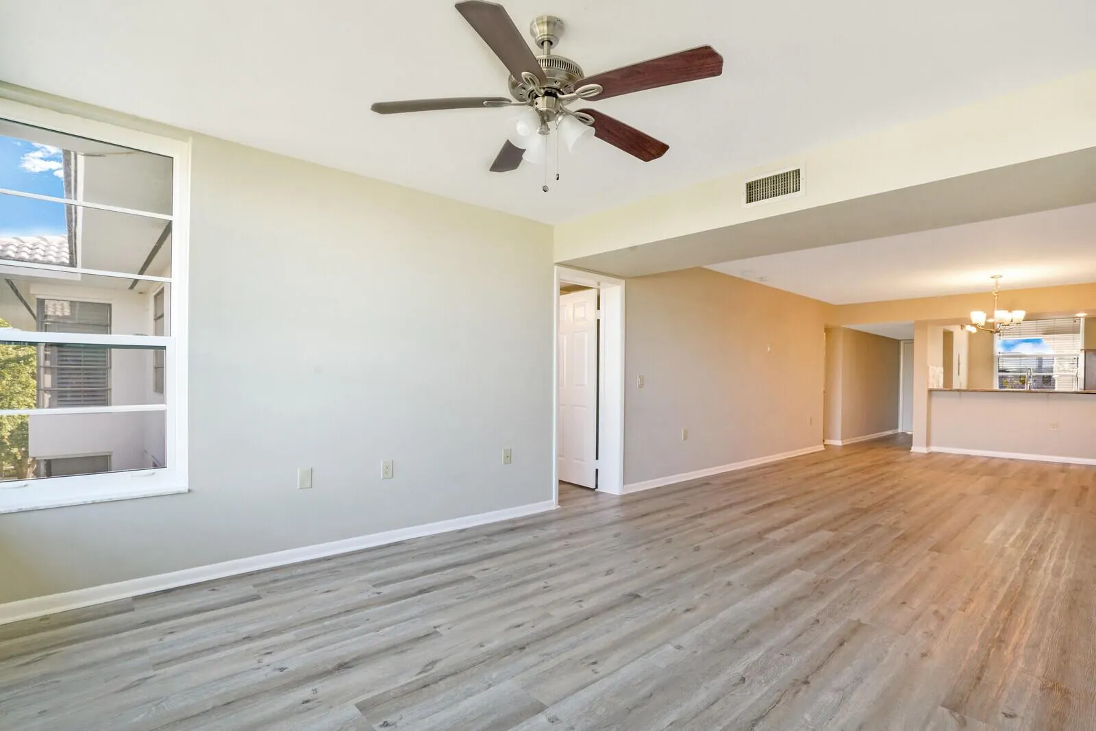 3636 Whitehall Drive, #401