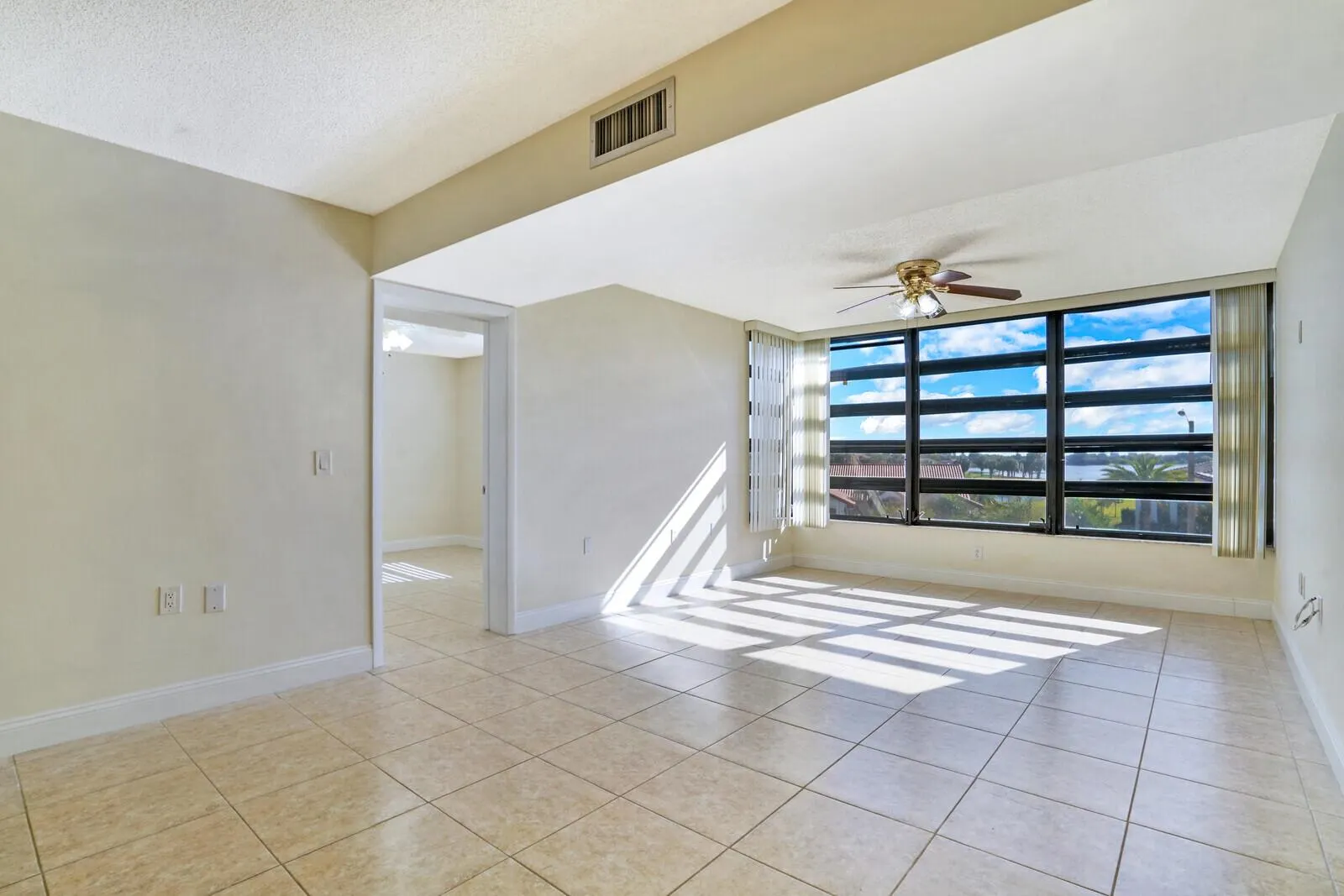 3636 Whitehall Drive, #401