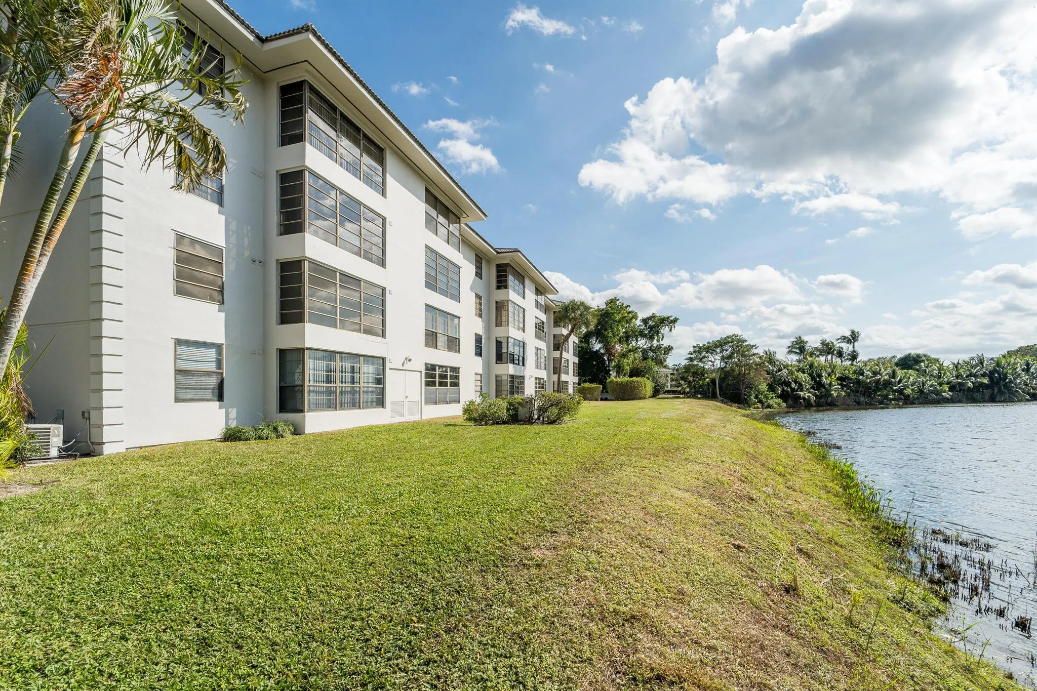 3636 Whitehall Drive, #401