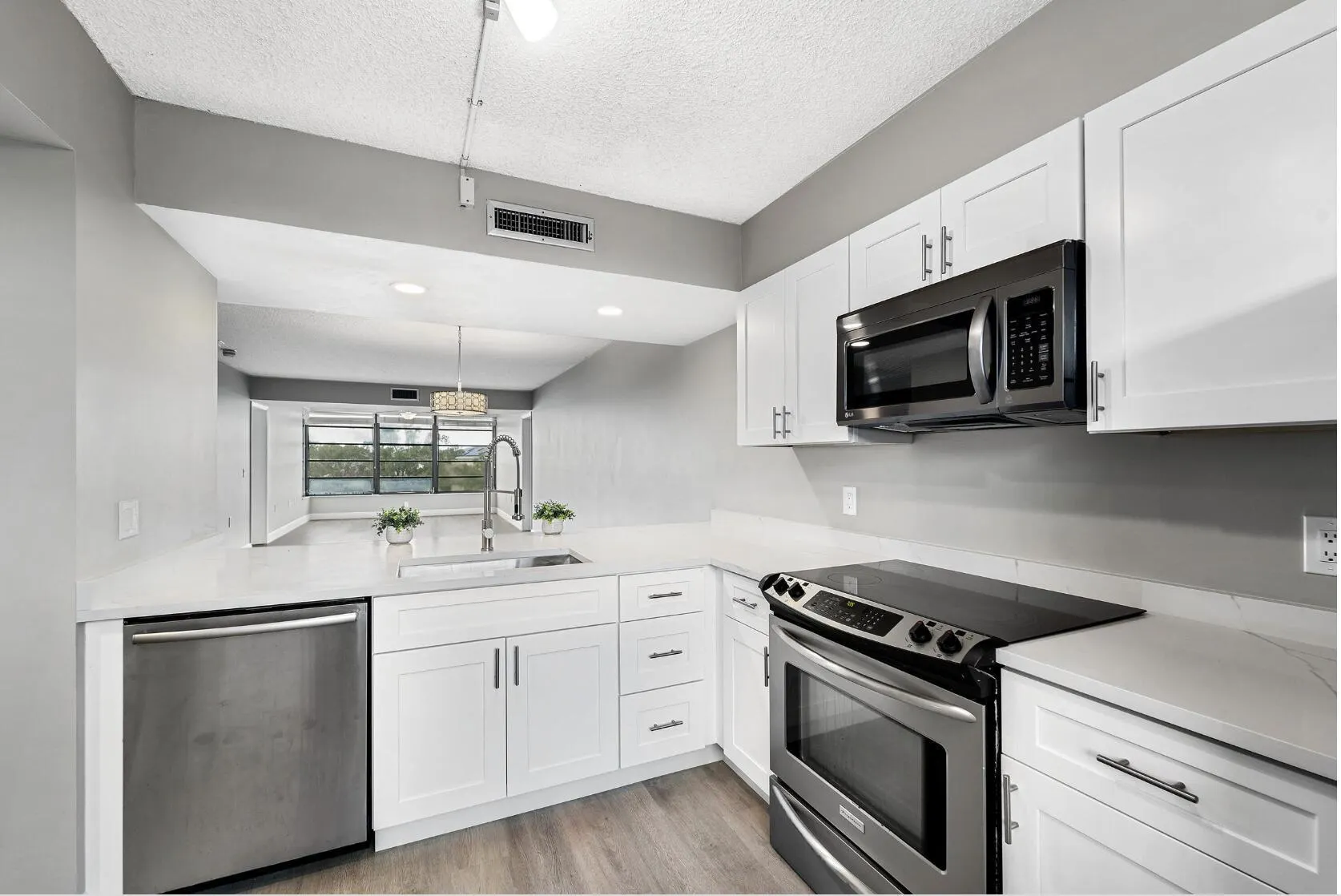 3636 Whitehall Drive, #401