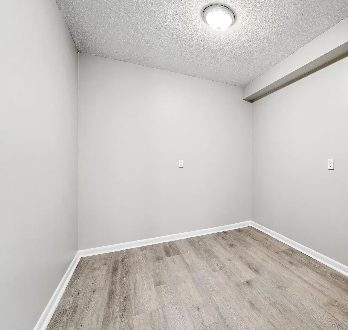 3636 Whitehall Drive, #401