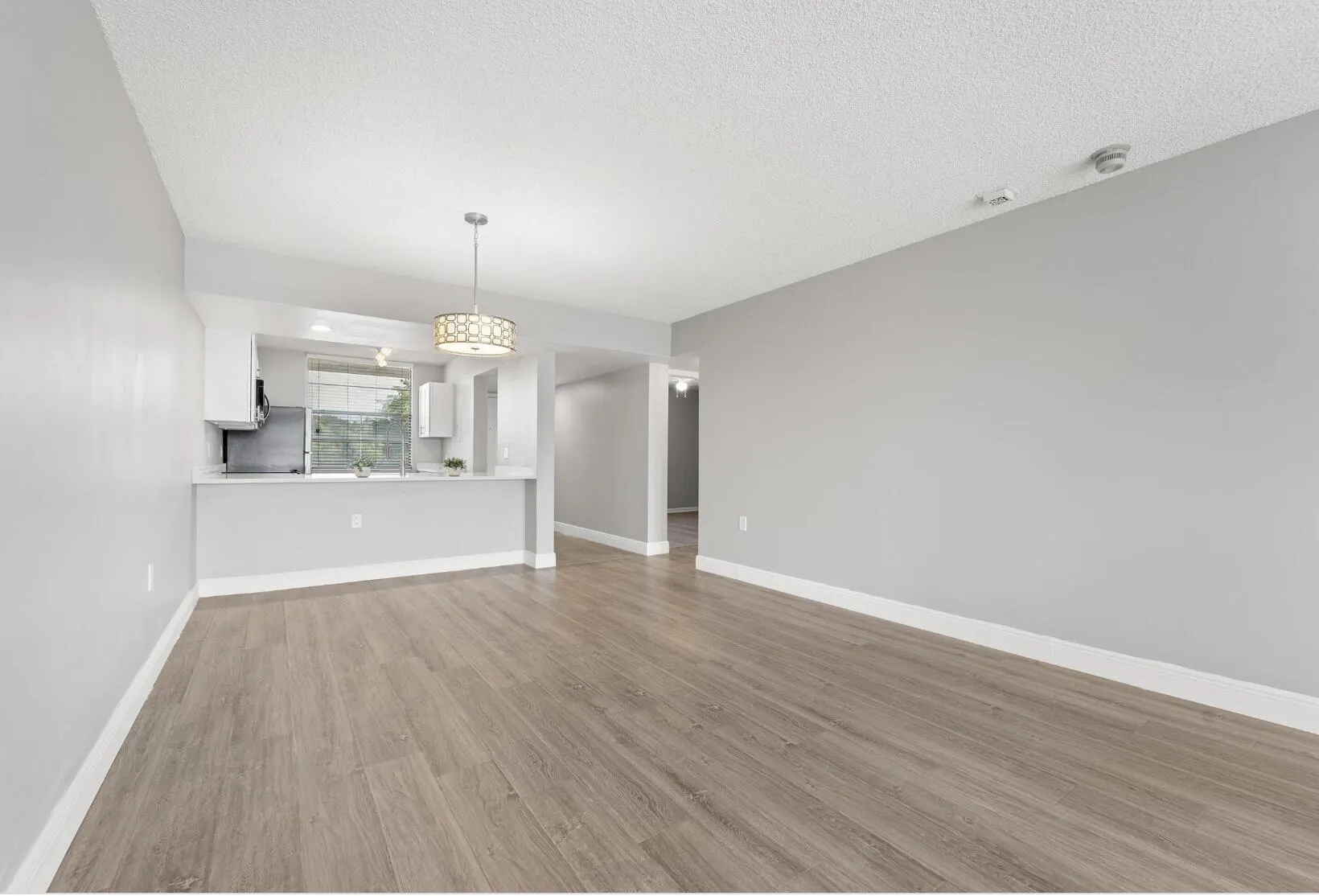 3636 Whitehall Drive, #401