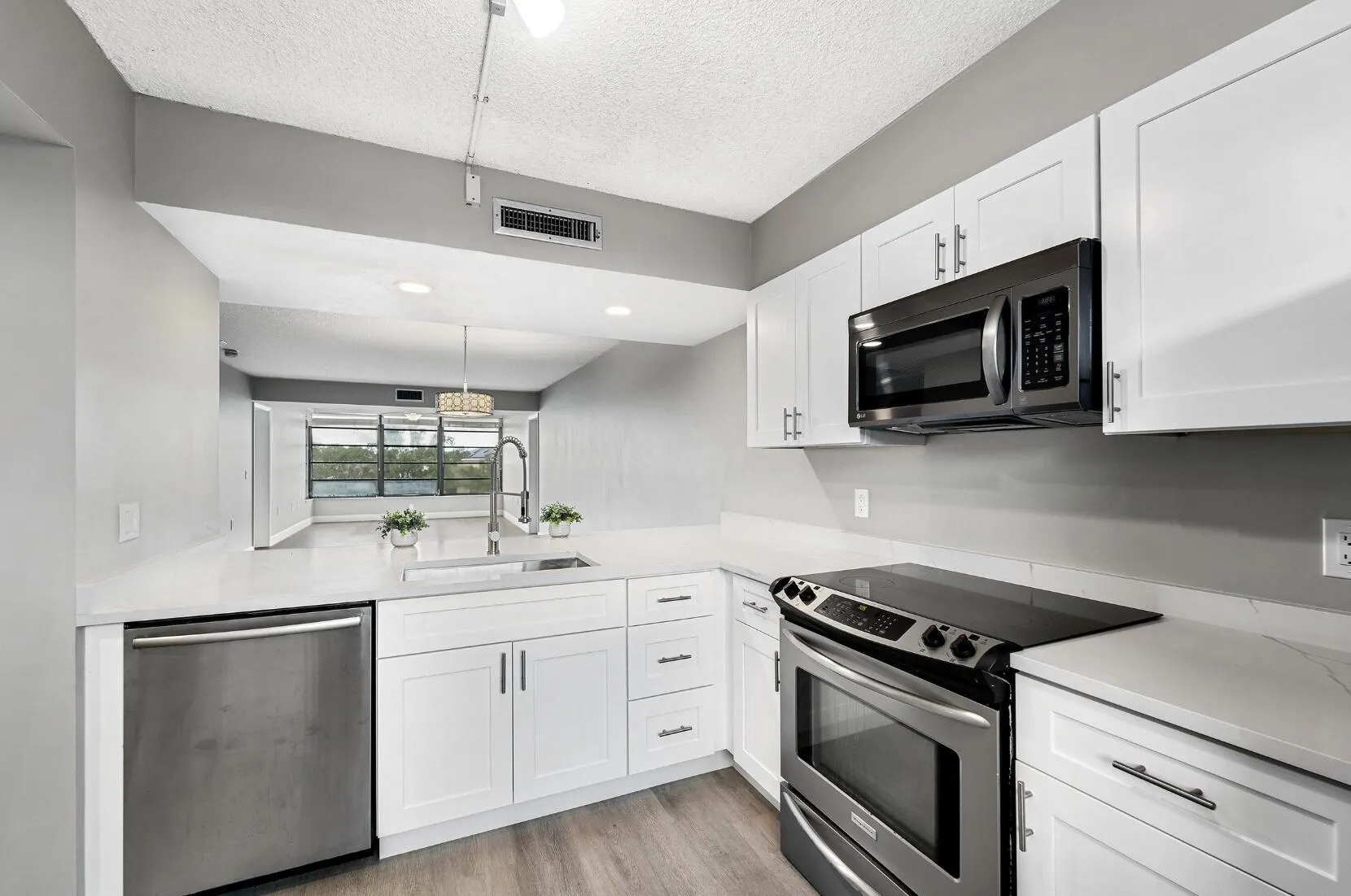 3636 Whitehall Drive, #401