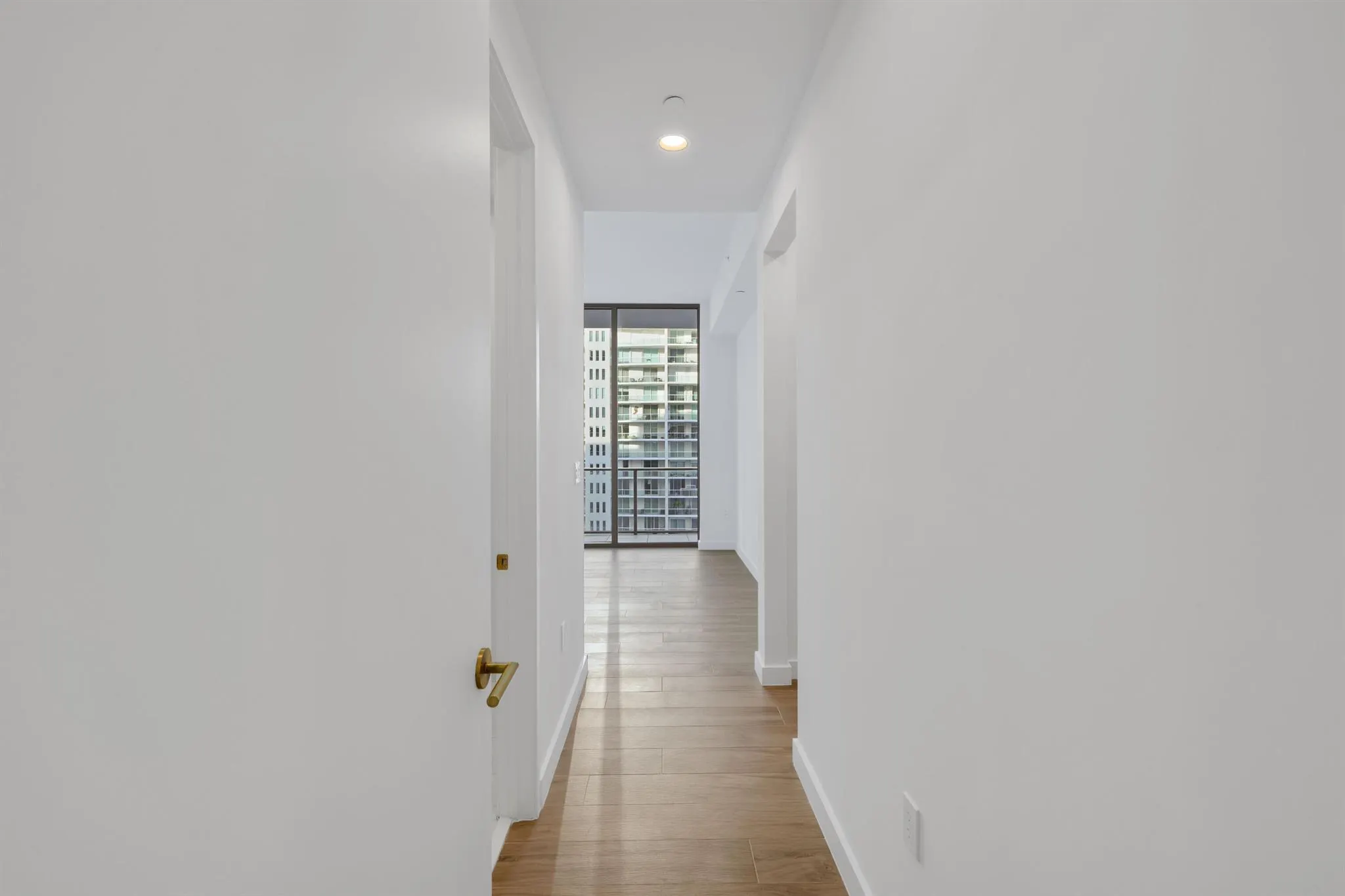 2655 S Bayshore Drive, #902