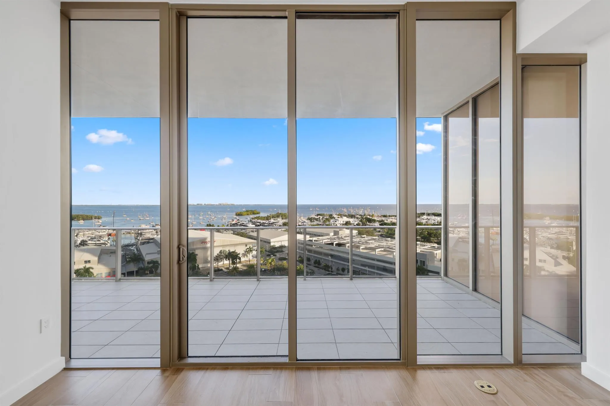 2655 S Bayshore Drive, #902