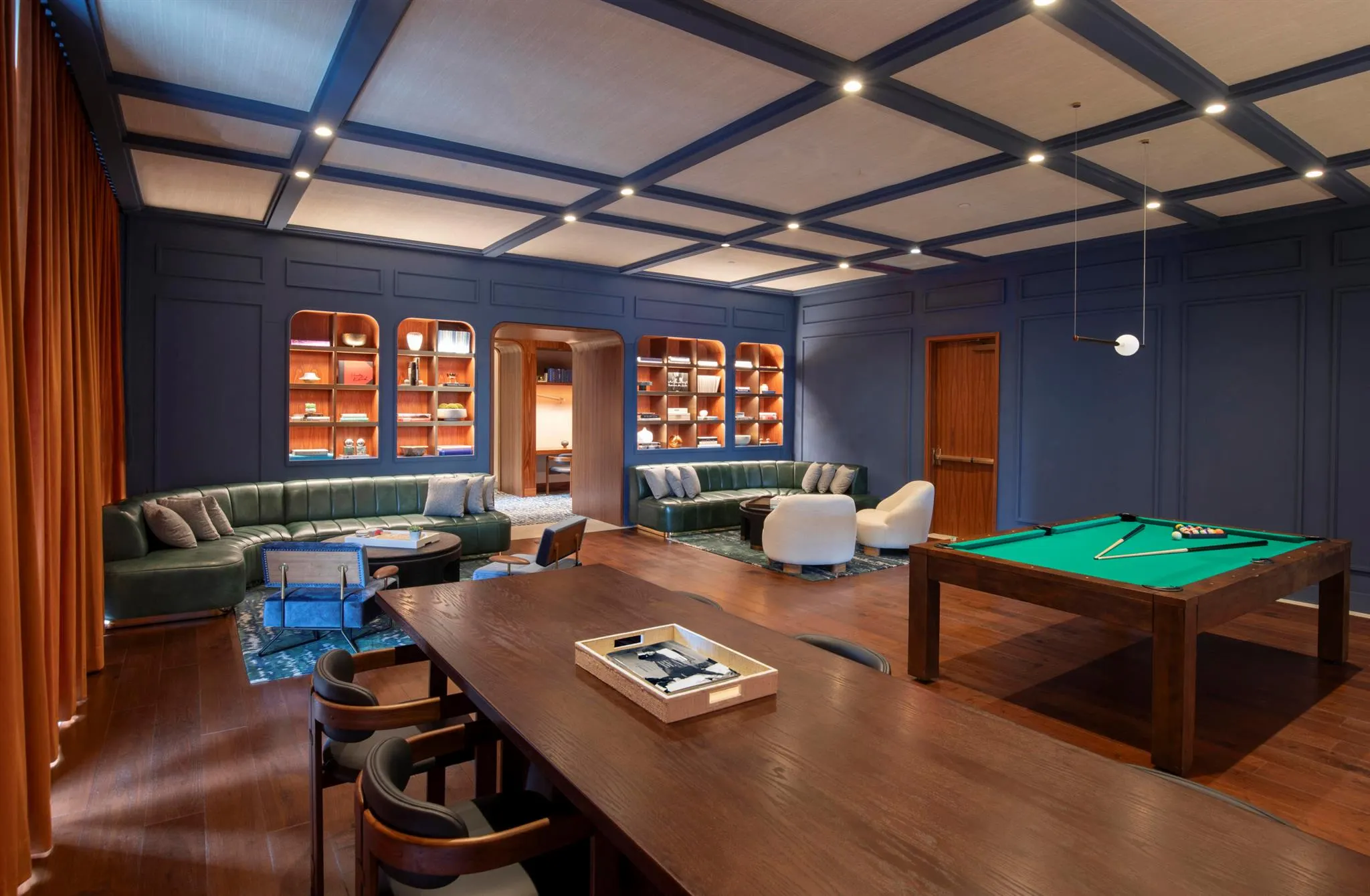 2655 S Bayshore Drive, #902