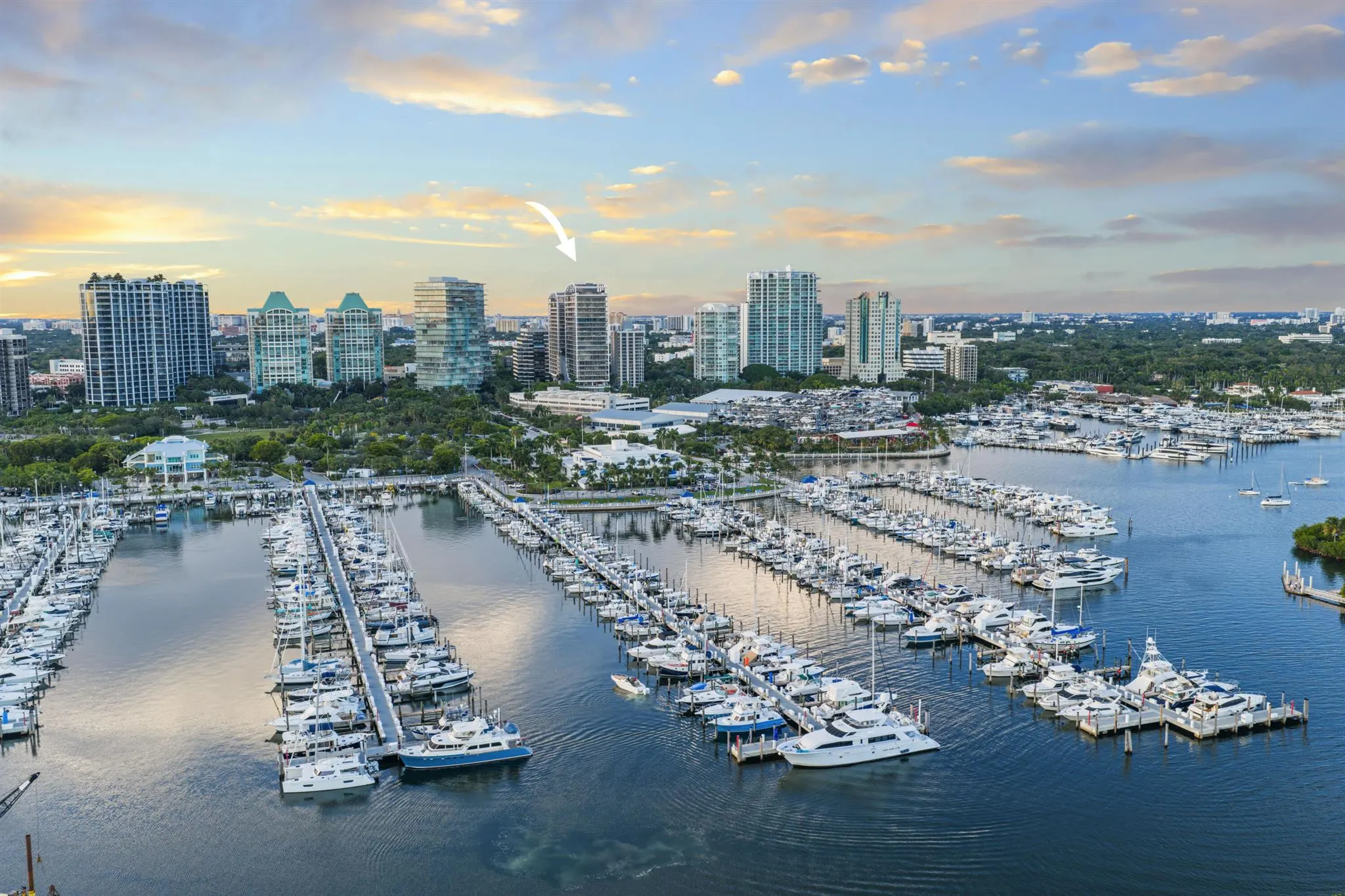 2655 S Bayshore Drive, #902