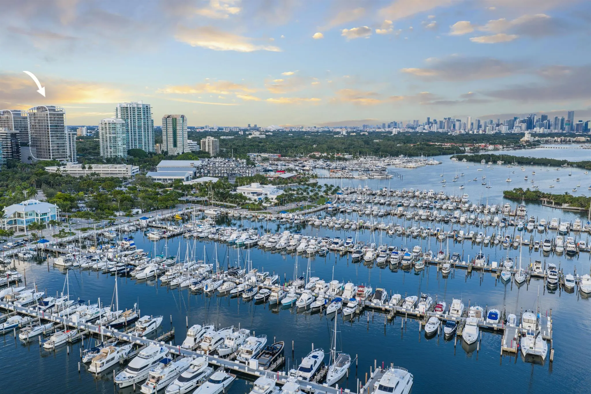 2655 S Bayshore Drive, #902