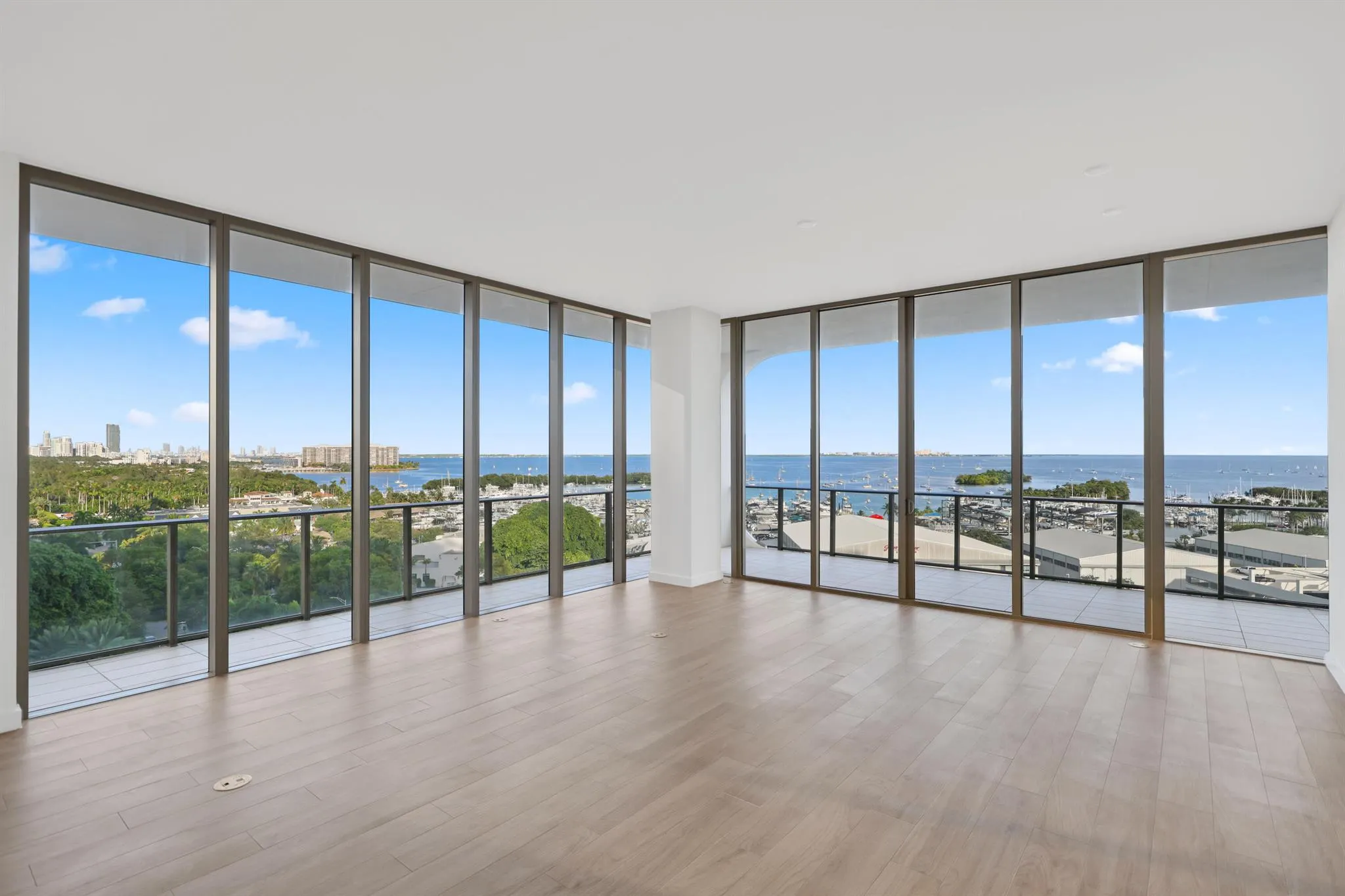 2655 S Bayshore Drive, #902