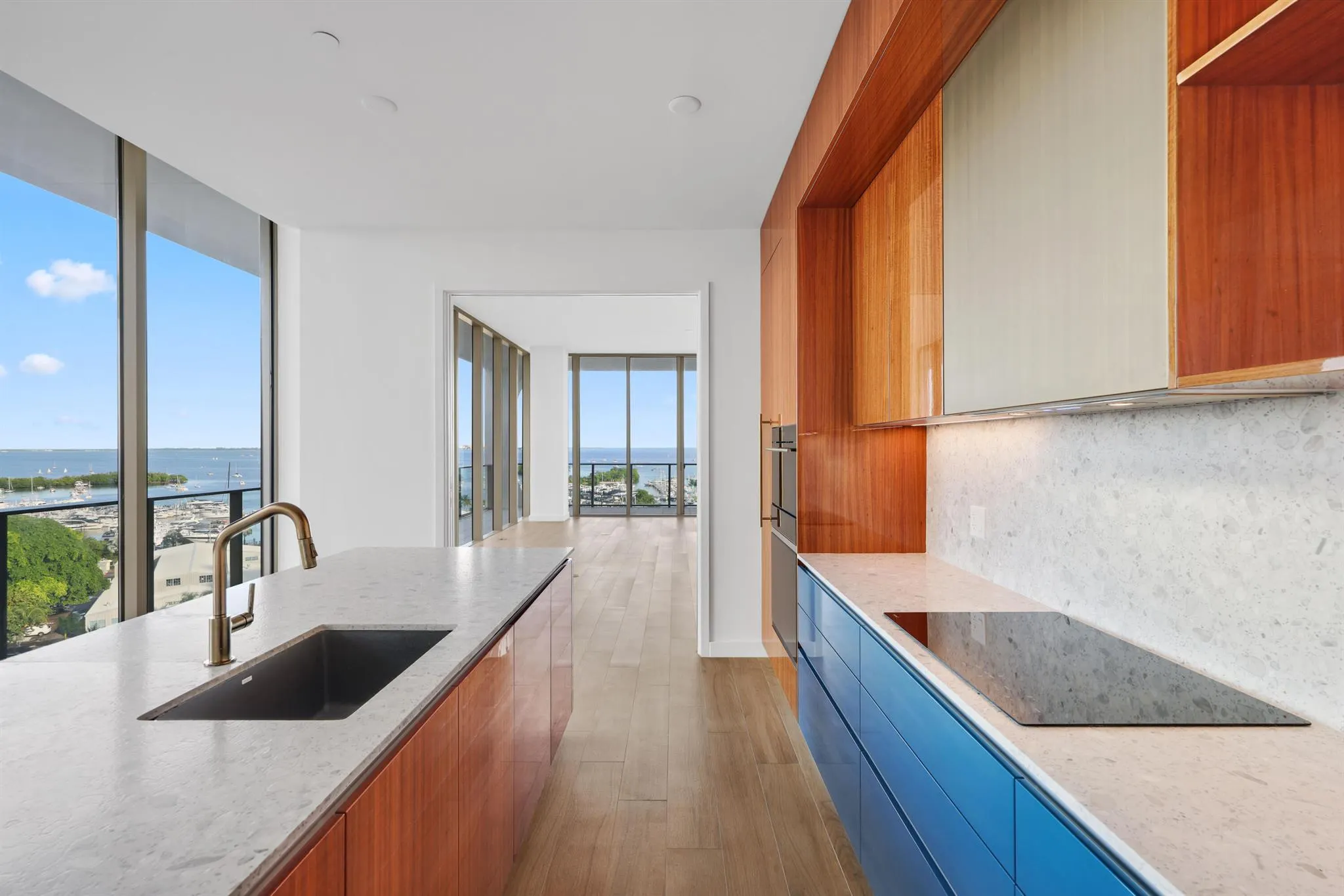 2655 S Bayshore Drive, #902