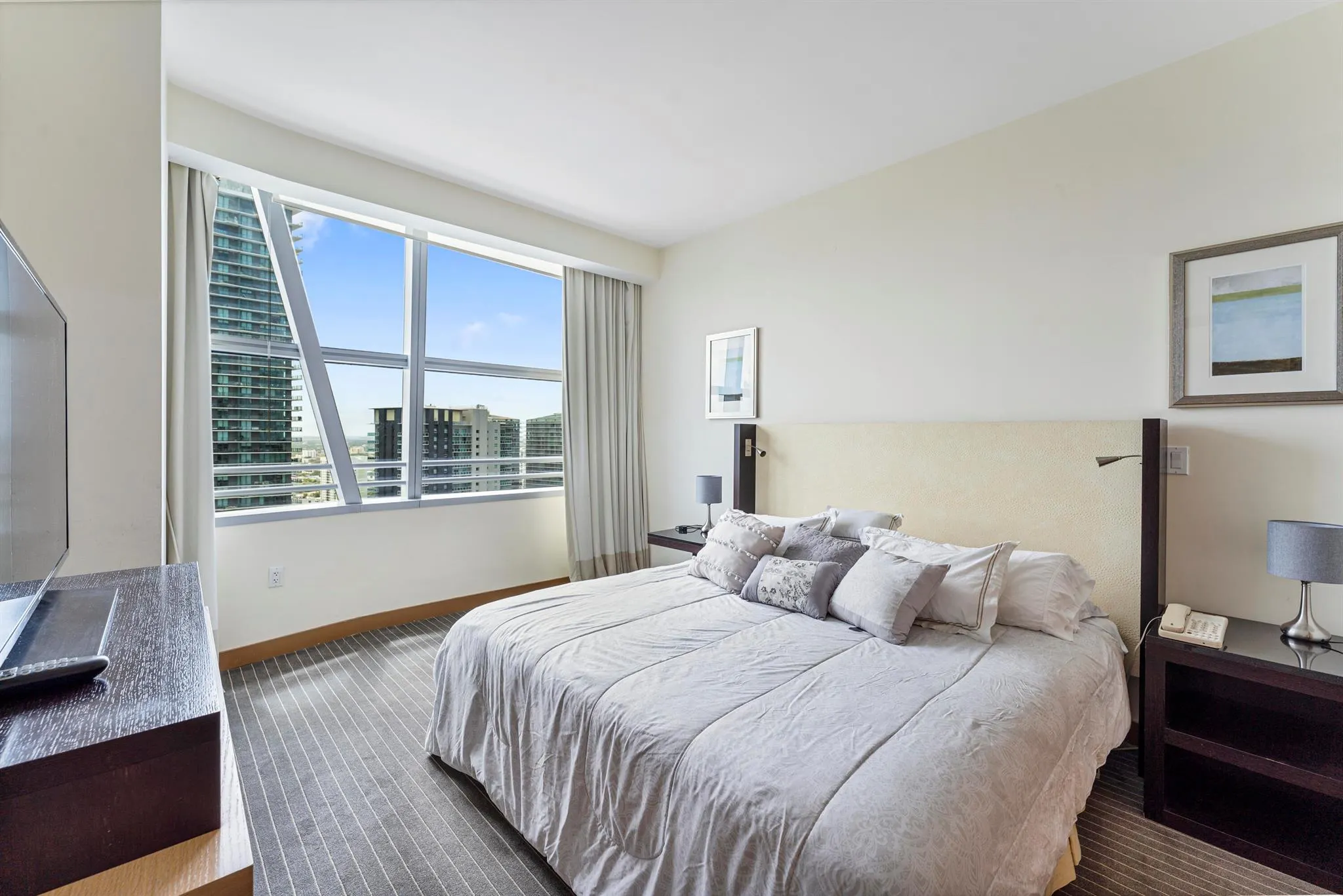 1395 Brickell Avenue, #2802