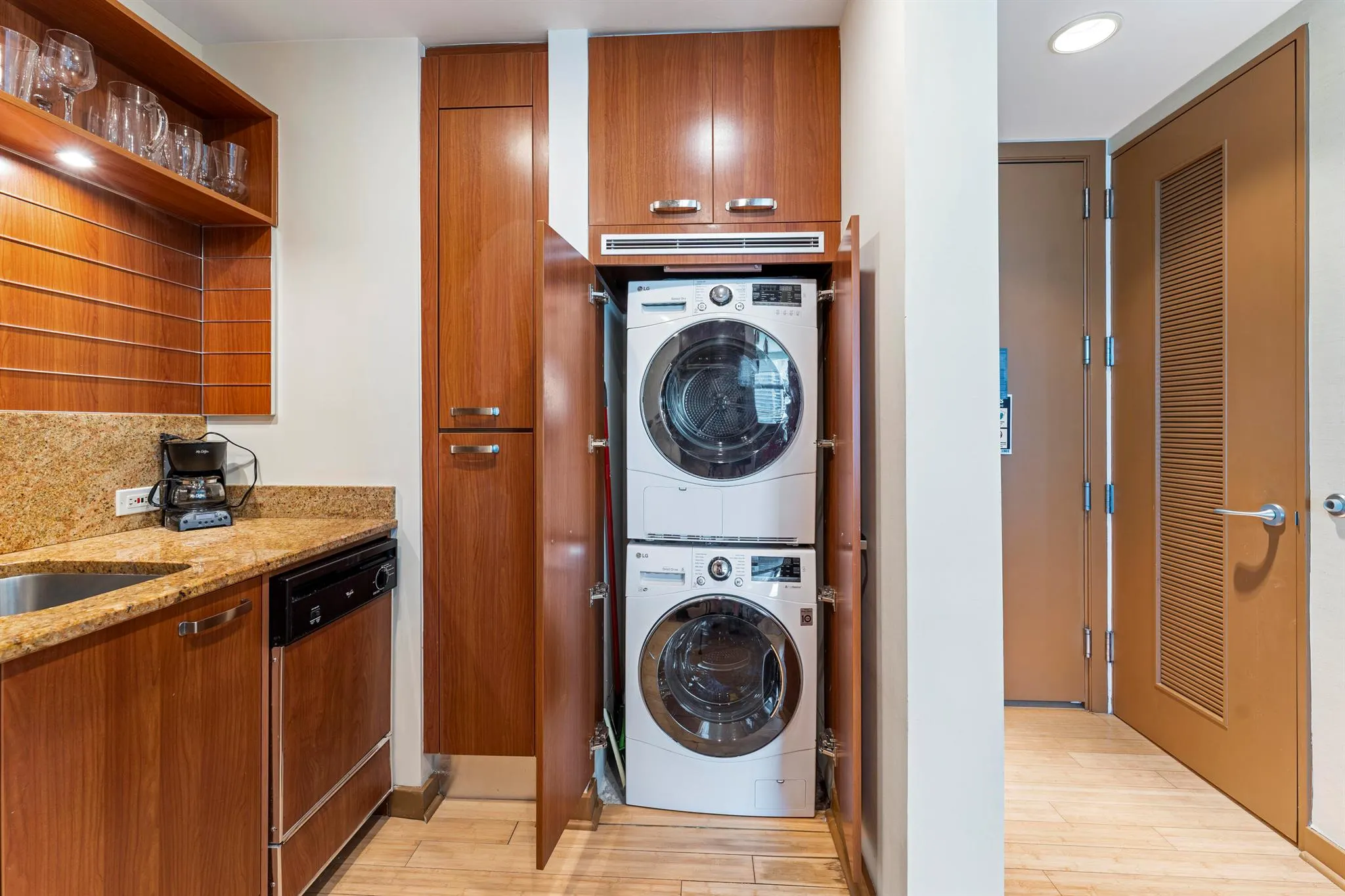 1395 Brickell Avenue, #2802