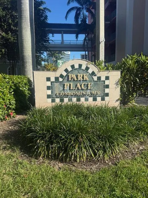 1650 Presidential Way, #506