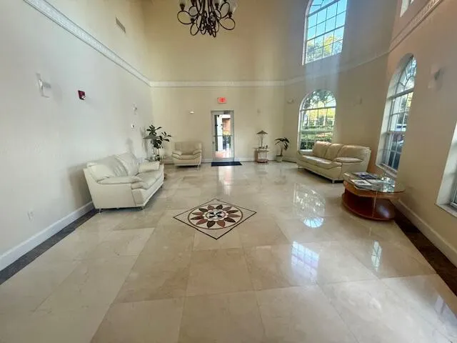 1650 Presidential Way, #506