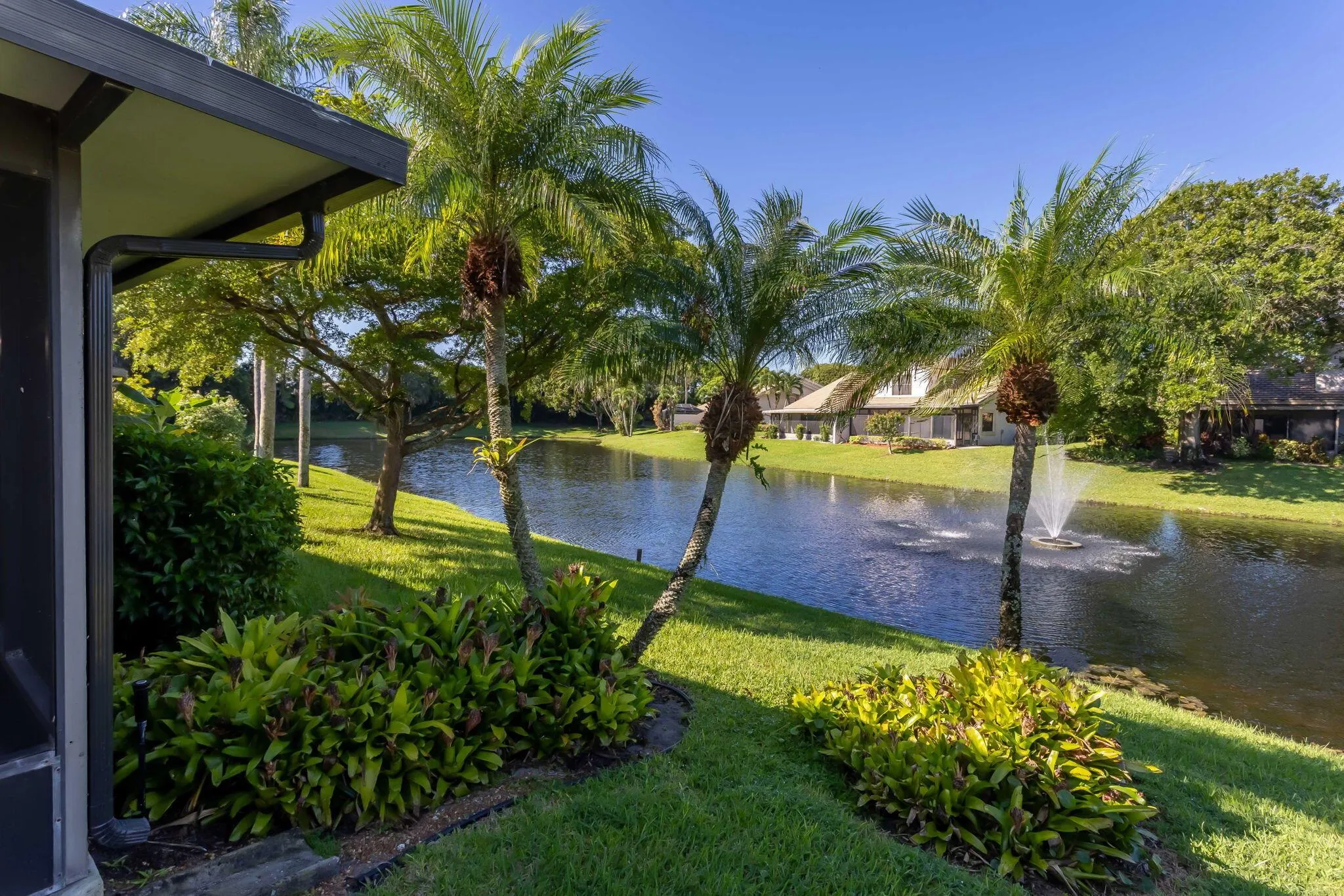 4785 Brighton Lakes Boulevard