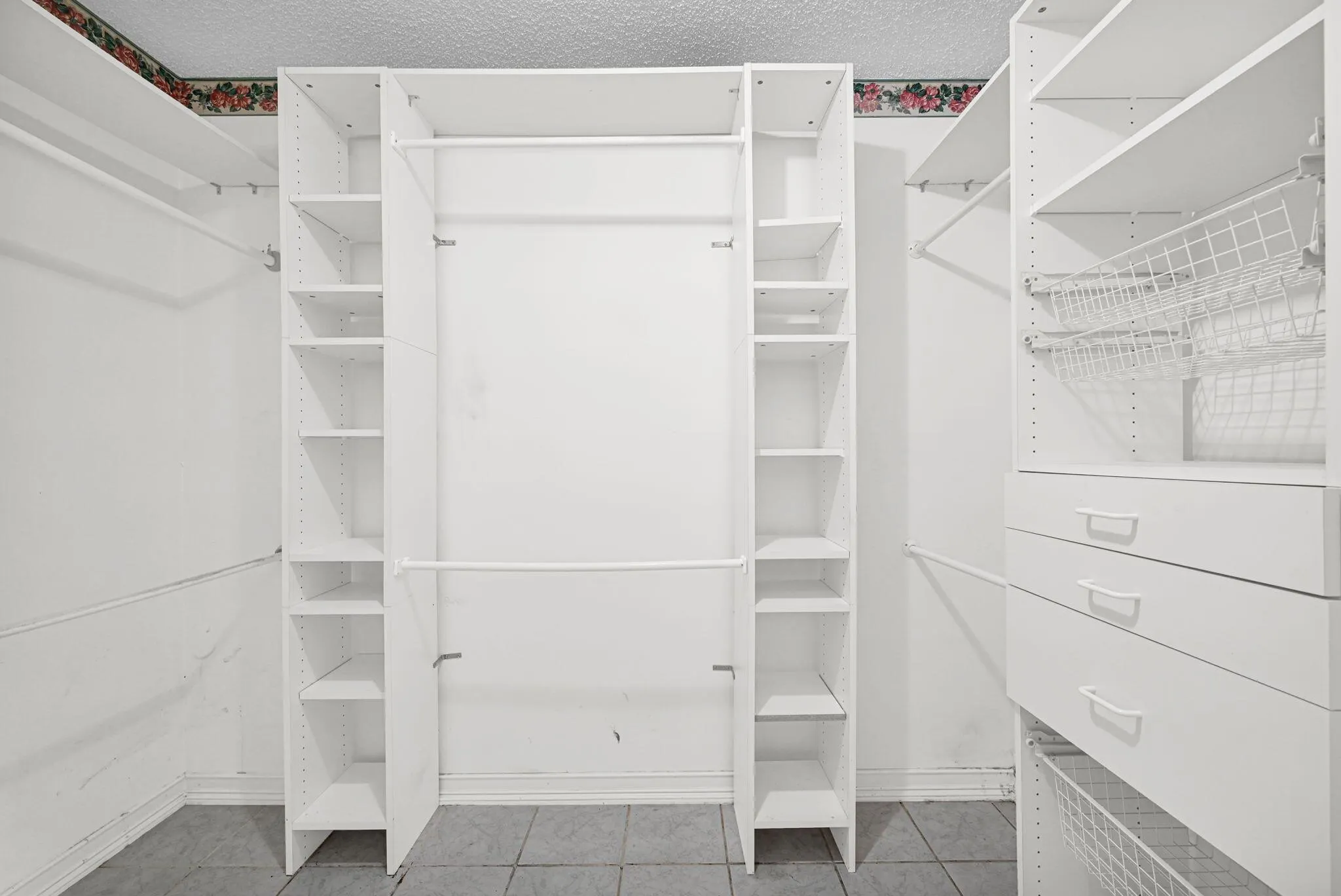 866 NW 25th Avenue