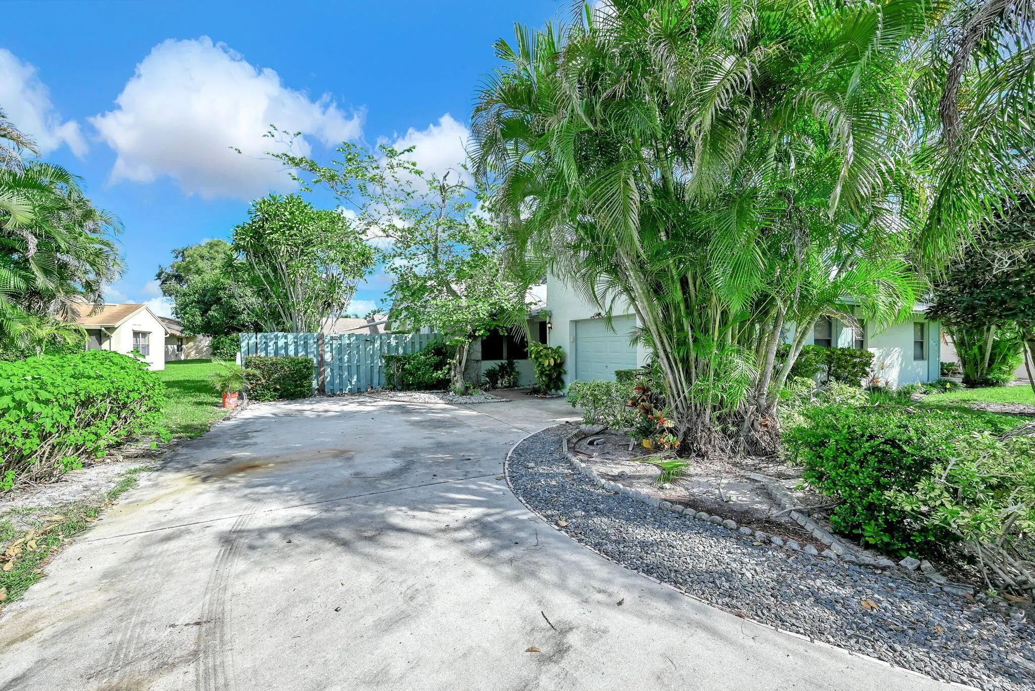 866 NW 25th Avenue
