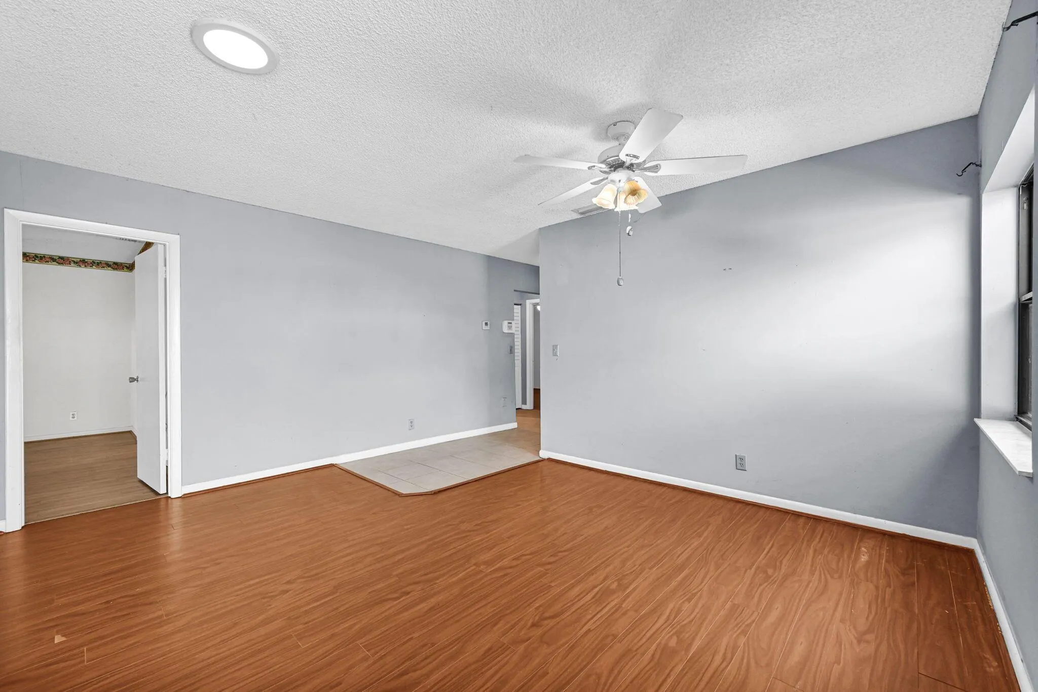 866 NW 25th Avenue