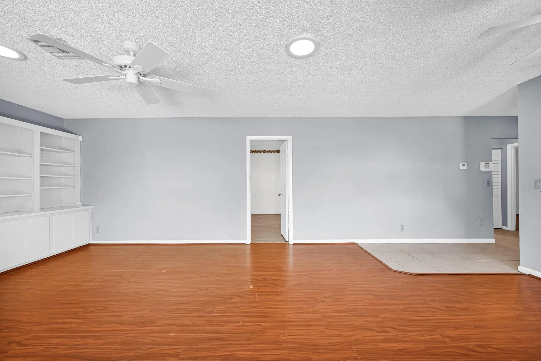 866 NW 25th Avenue