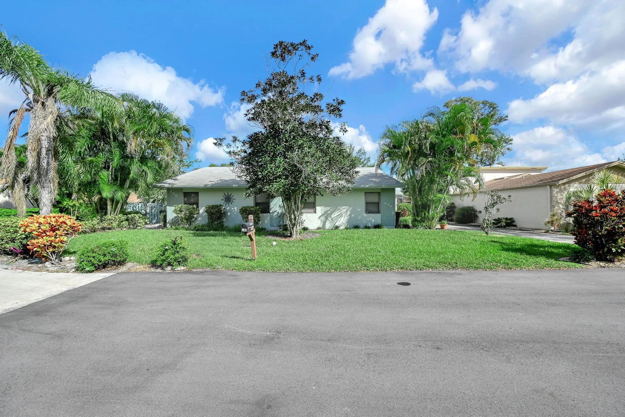 866 NW 25th Avenue