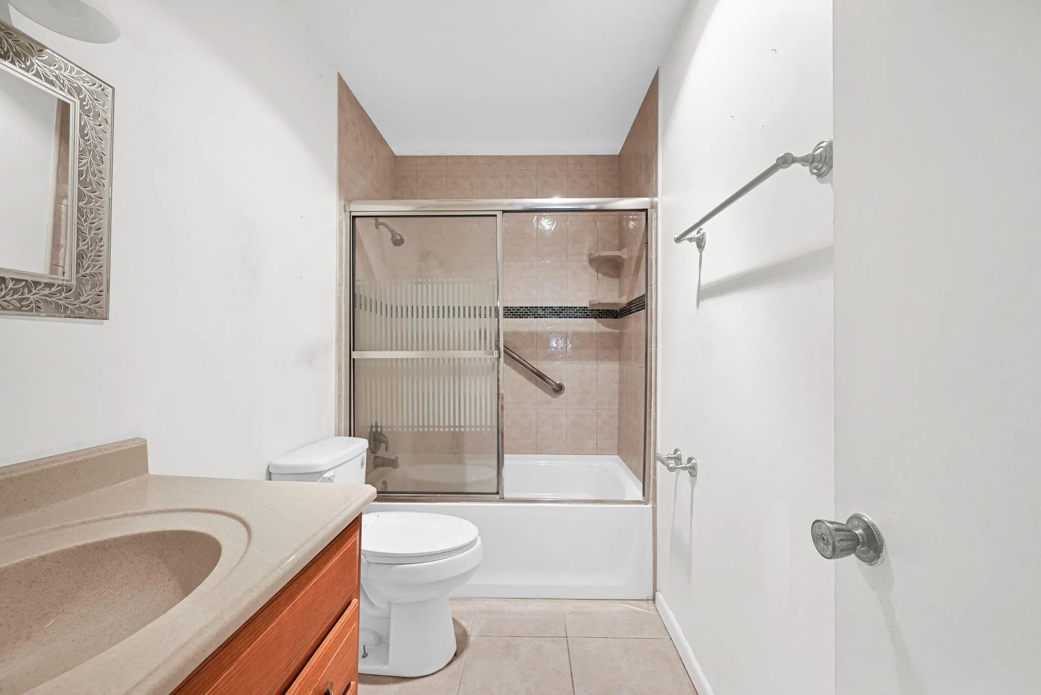 866 NW 25th Avenue