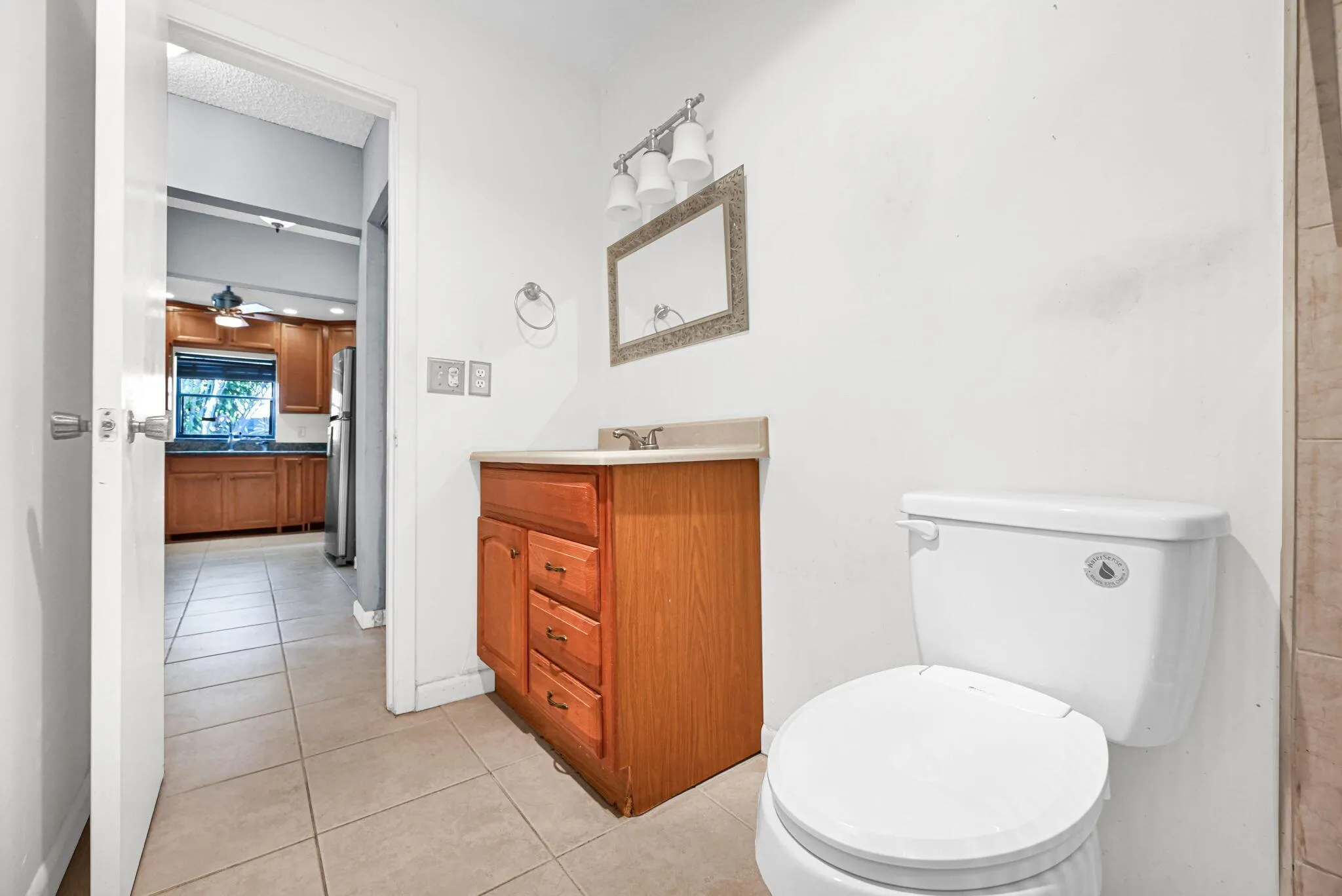866 NW 25th Avenue
