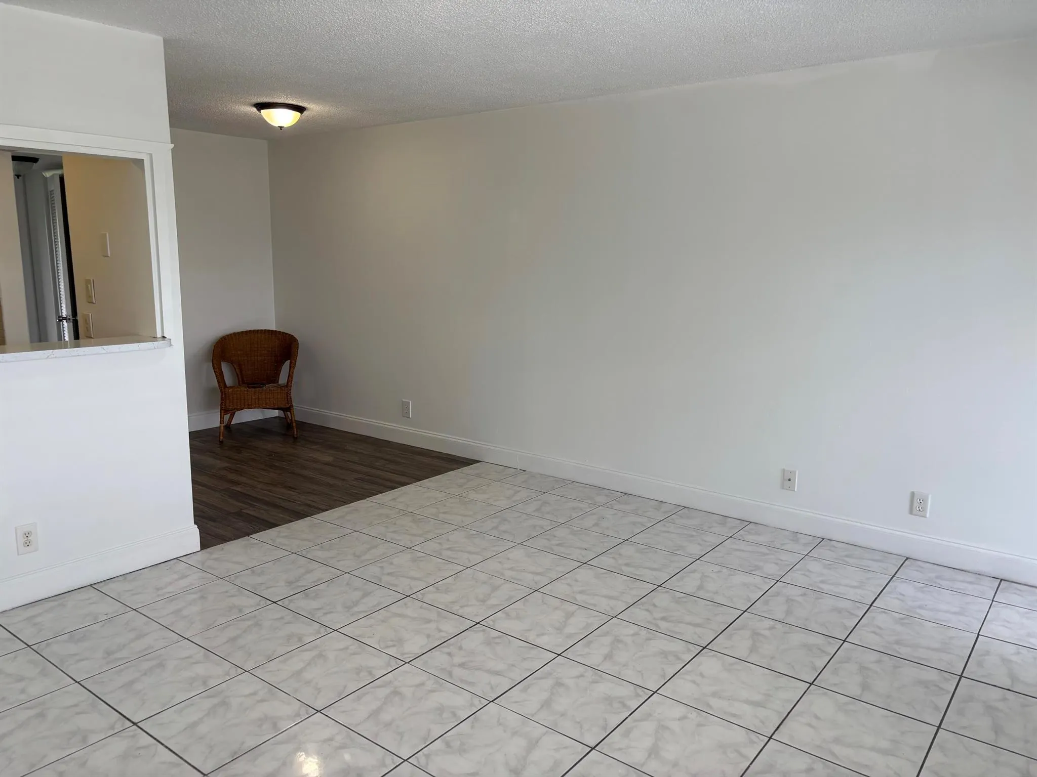 218 Windsor J