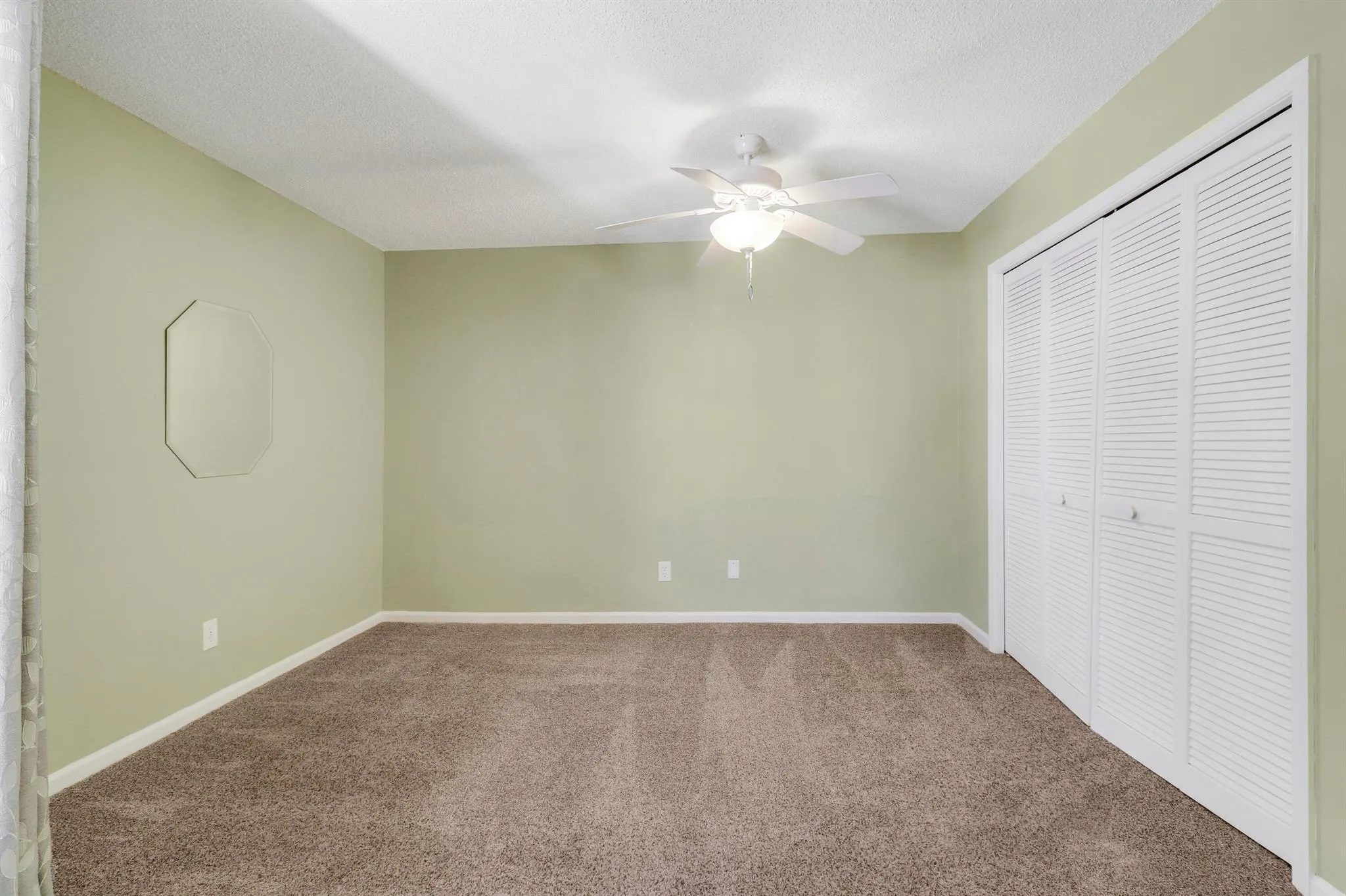 6011 SE Martinique Drive, #103