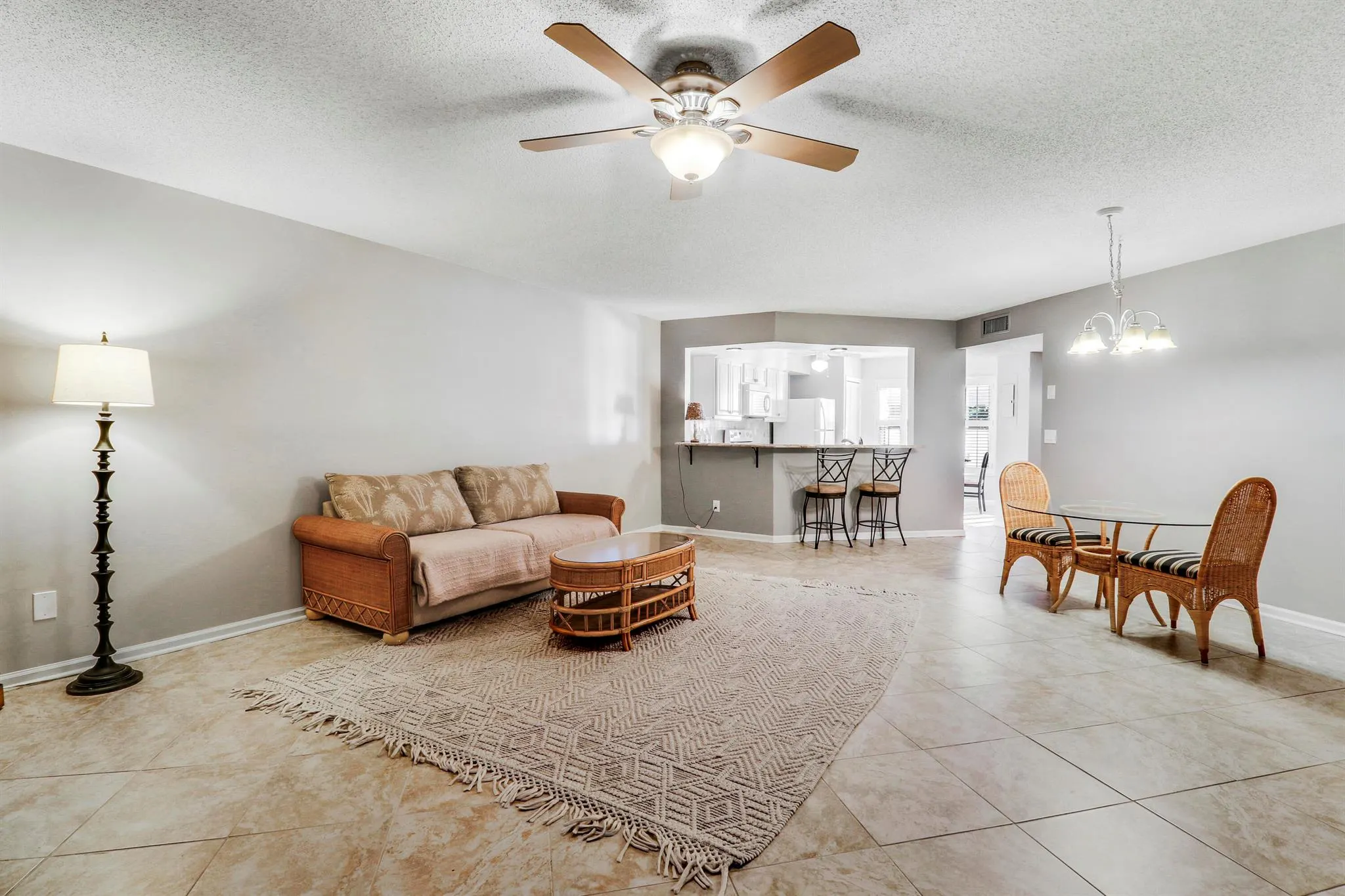 6011 SE Martinique Drive, #103