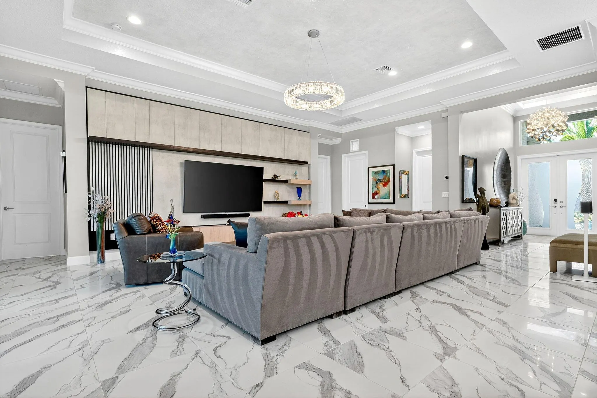 9249 Seahorse Bay Drive