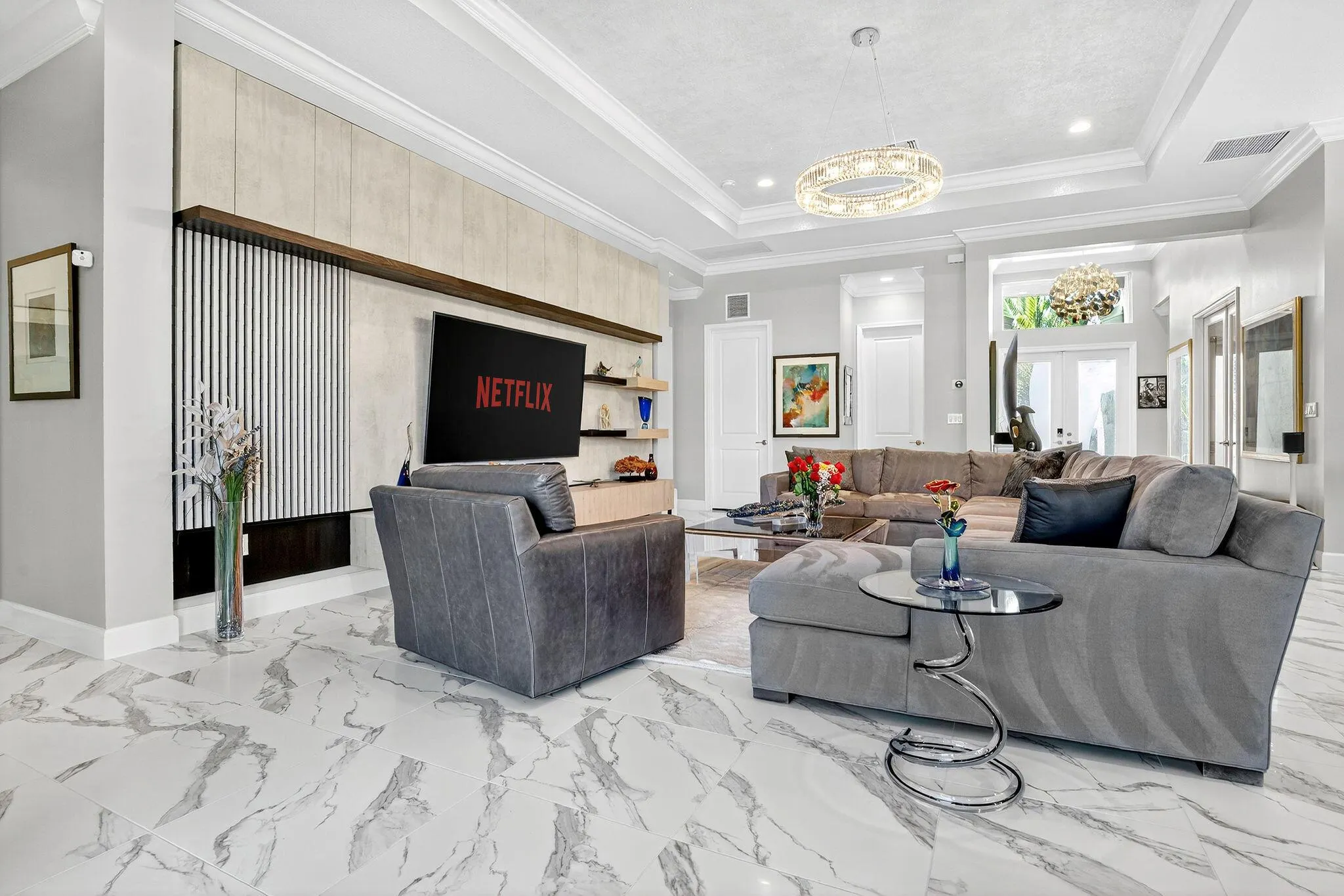 9249 Seahorse Bay Drive