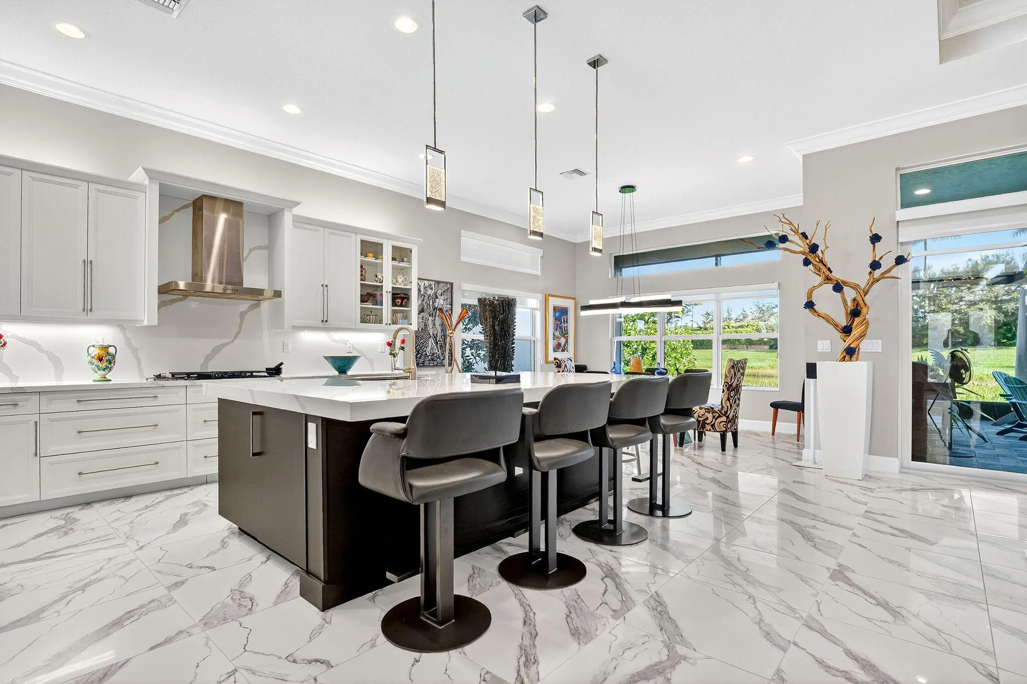 9249 Seahorse Bay Drive
