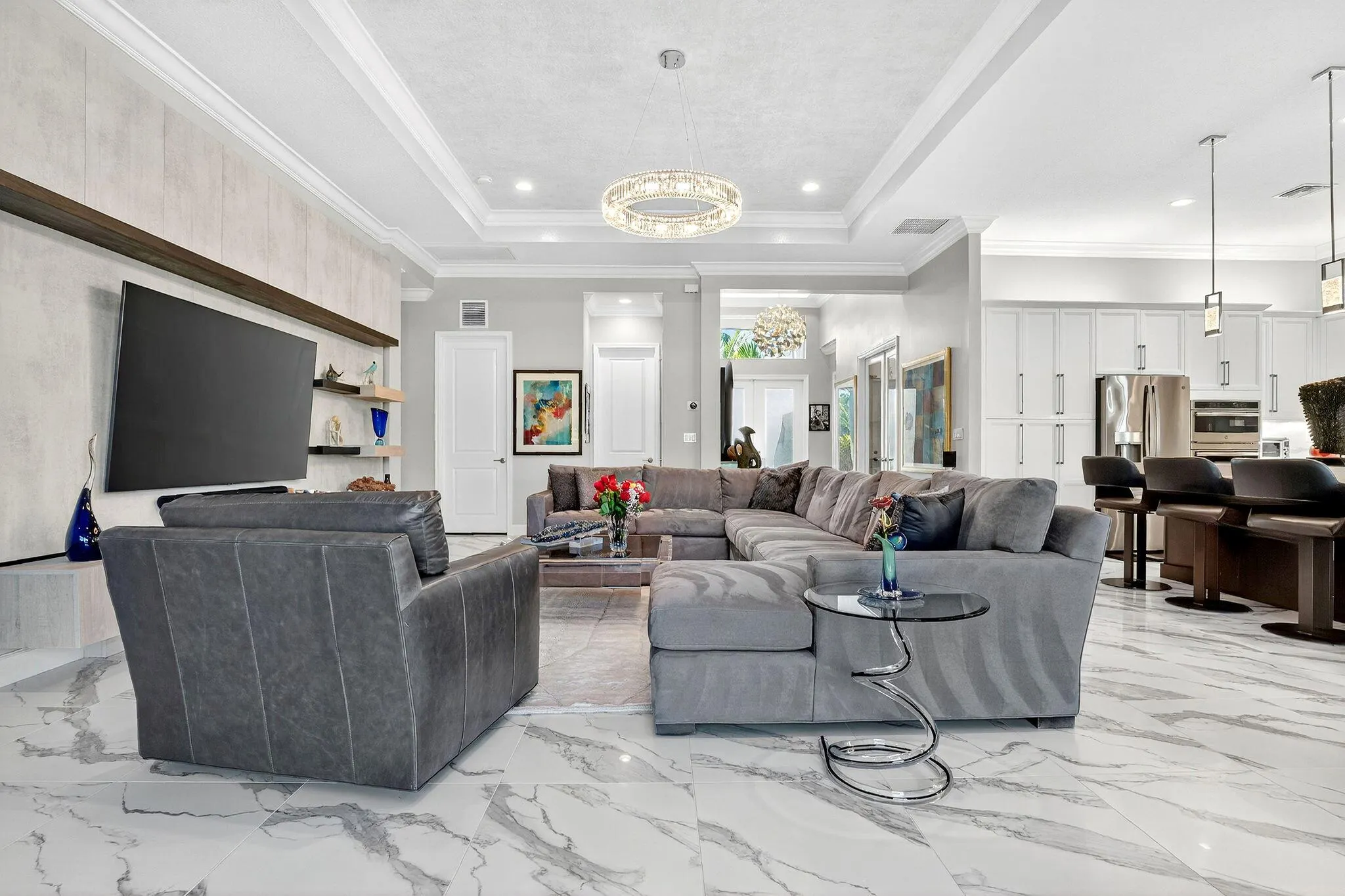 9249 Seahorse Bay Drive