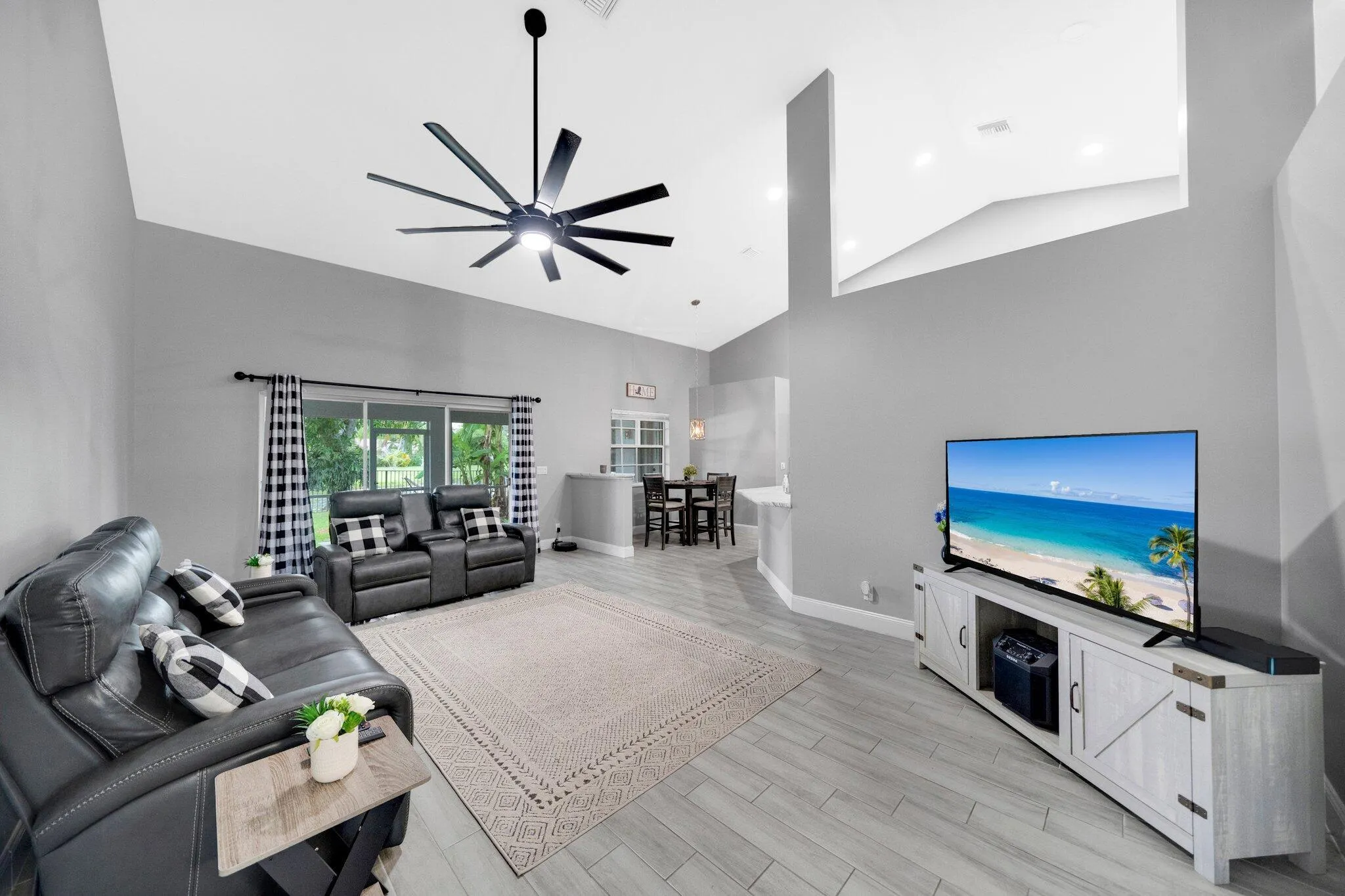 13935 Geranium Place