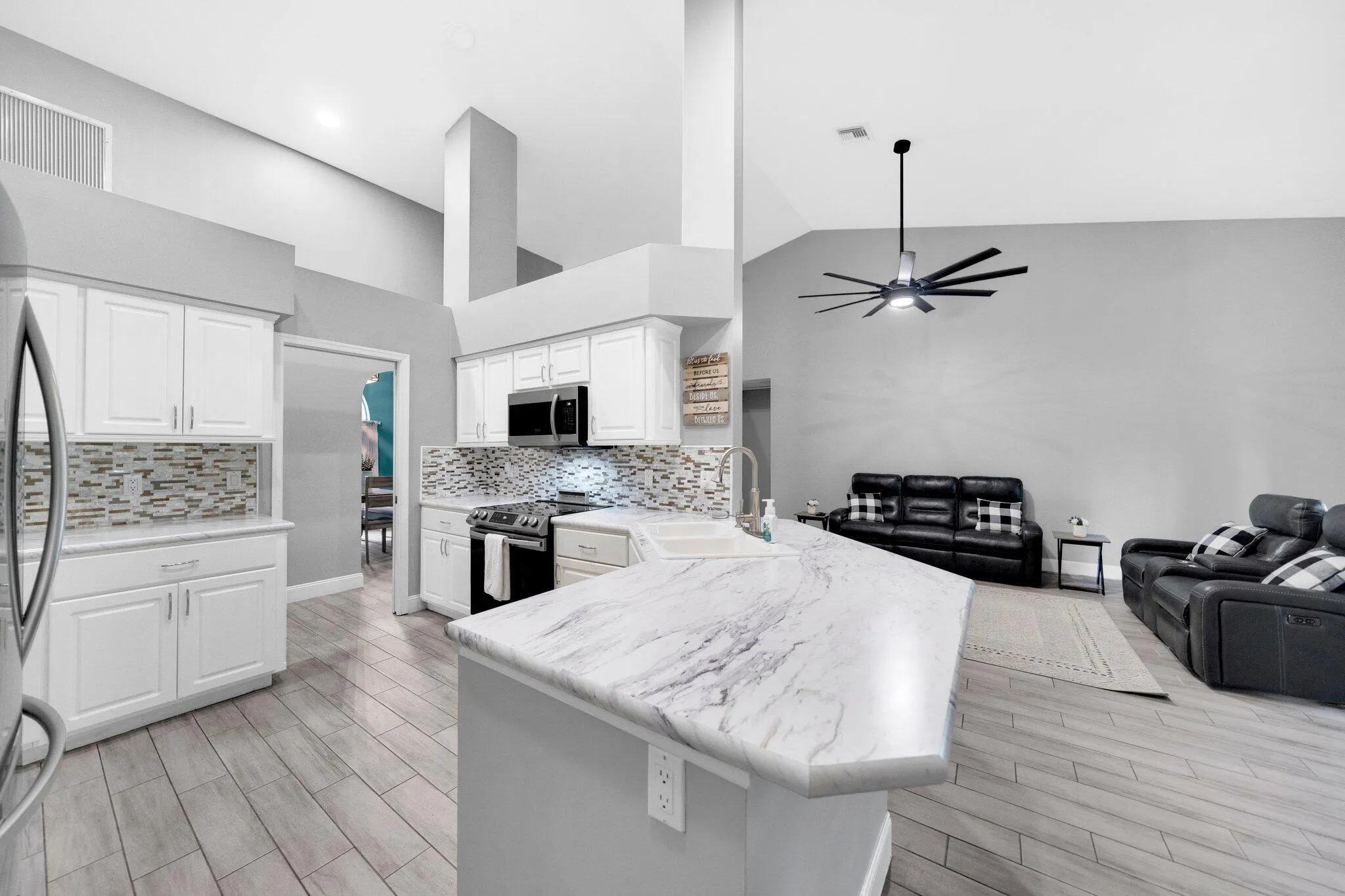 13935 Geranium Place