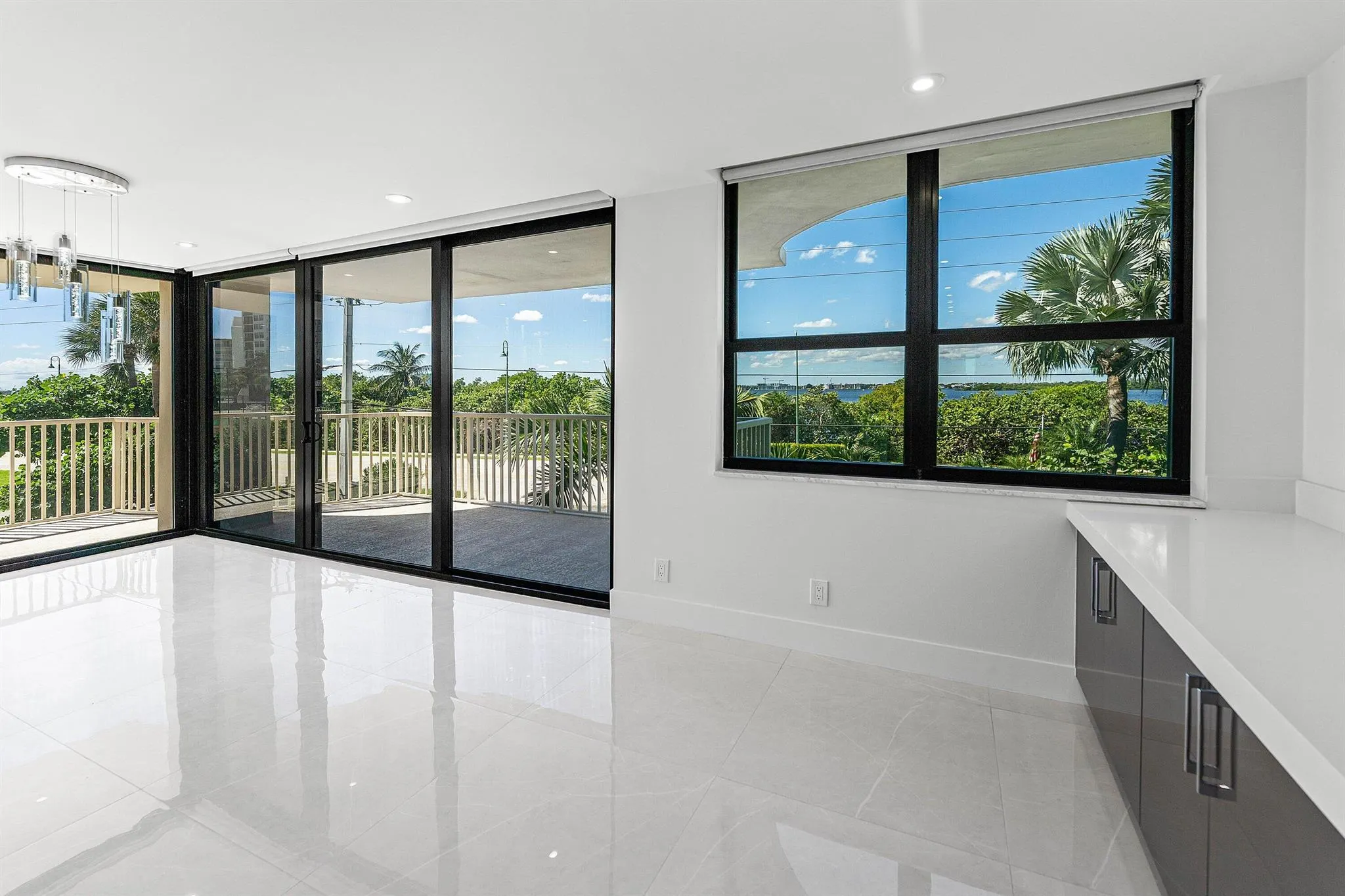 5480 N Ocean Drive, #B1c