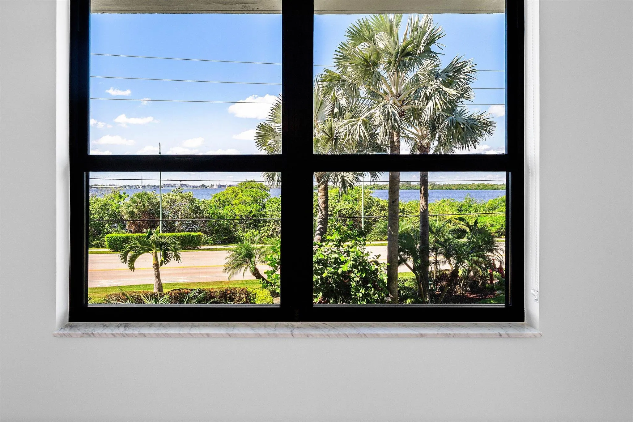 5480 N Ocean Drive, #B1c