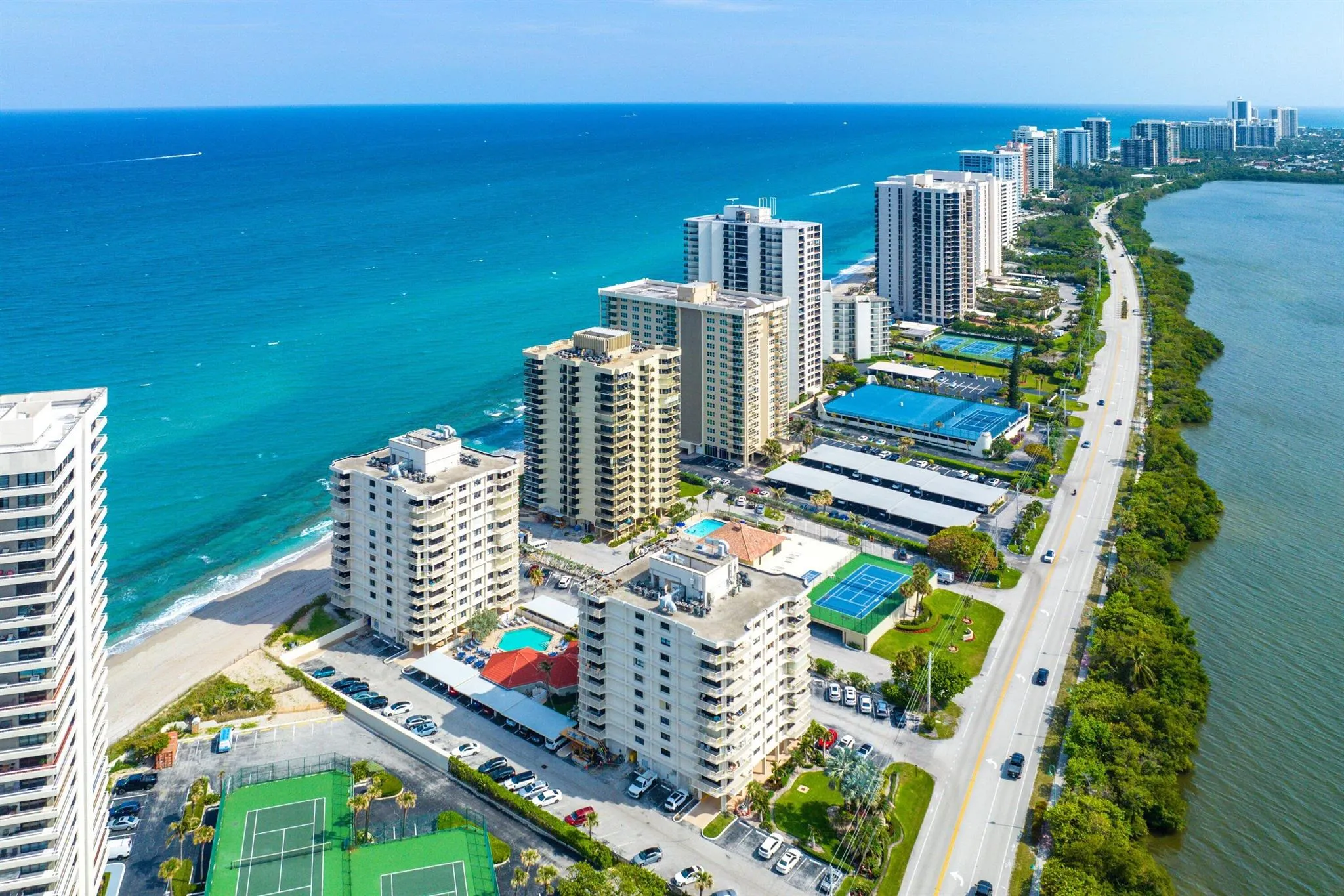5480 N Ocean Drive, #B1c