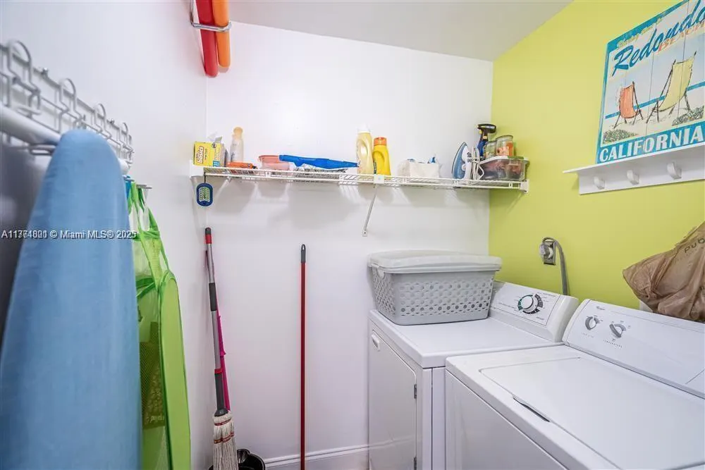 1245 SW 46th Avenue, #1215