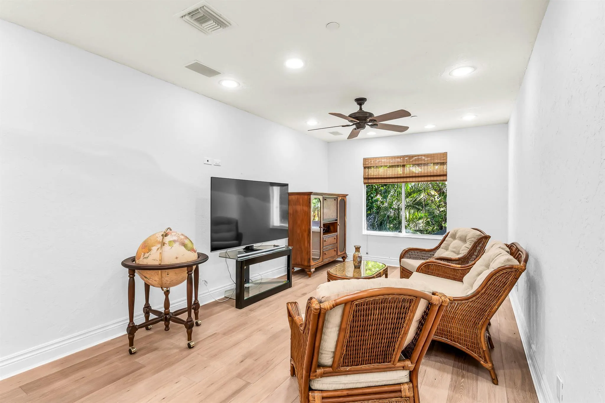 2115 S Ocean Boulevard, #1