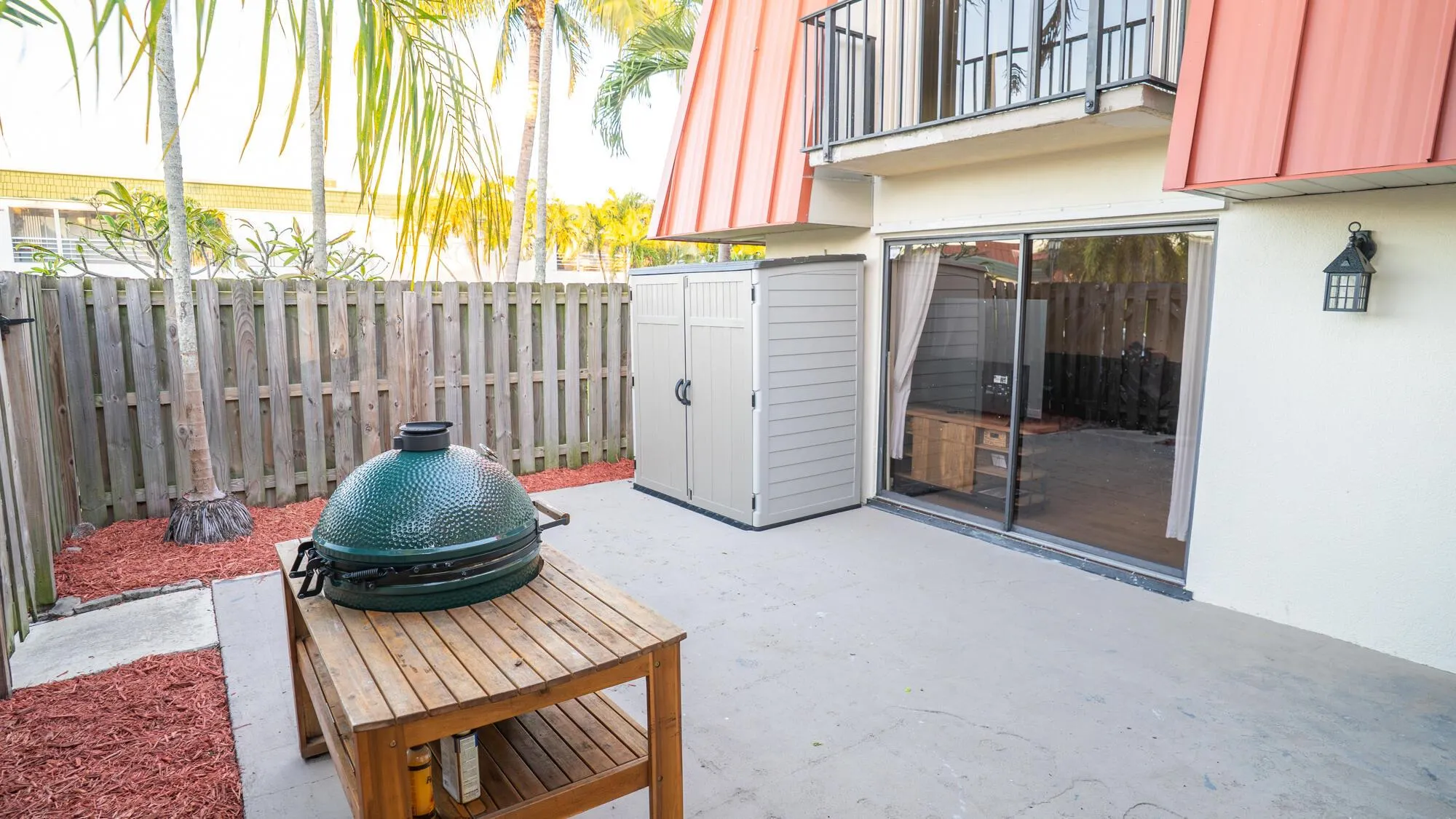 3211 E Gardens East Dr. #C