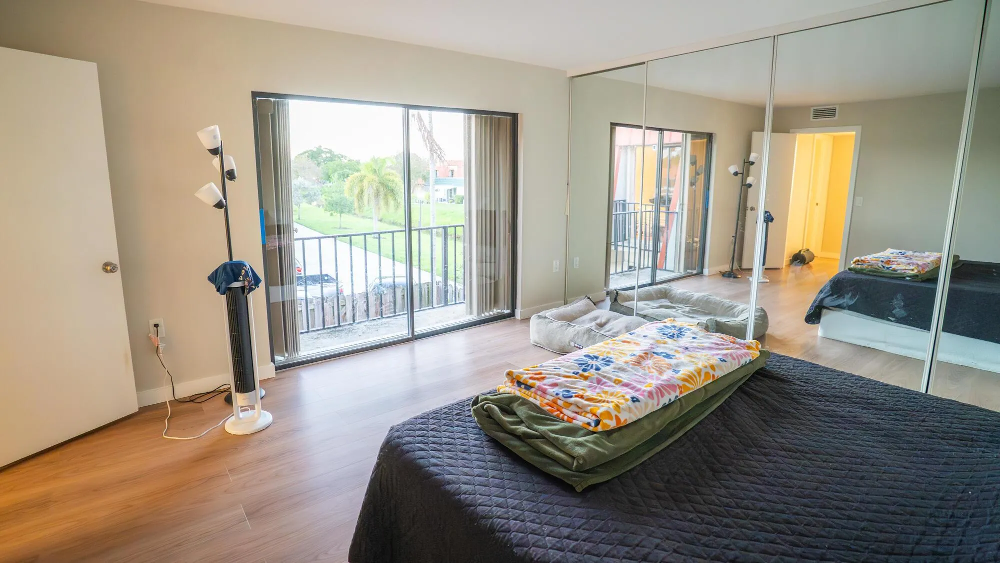 3211 E Gardens East Dr. #C