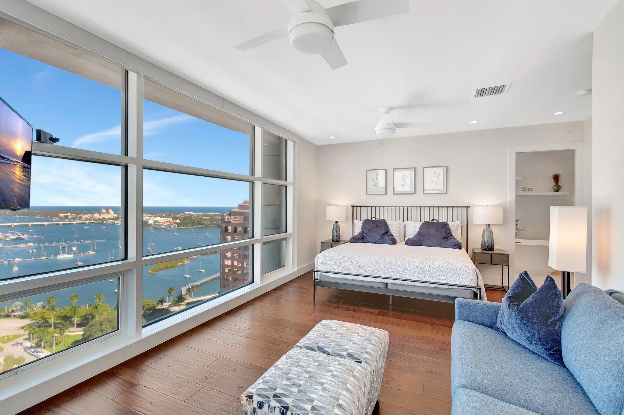 222 Lakeview Avenue, #3n